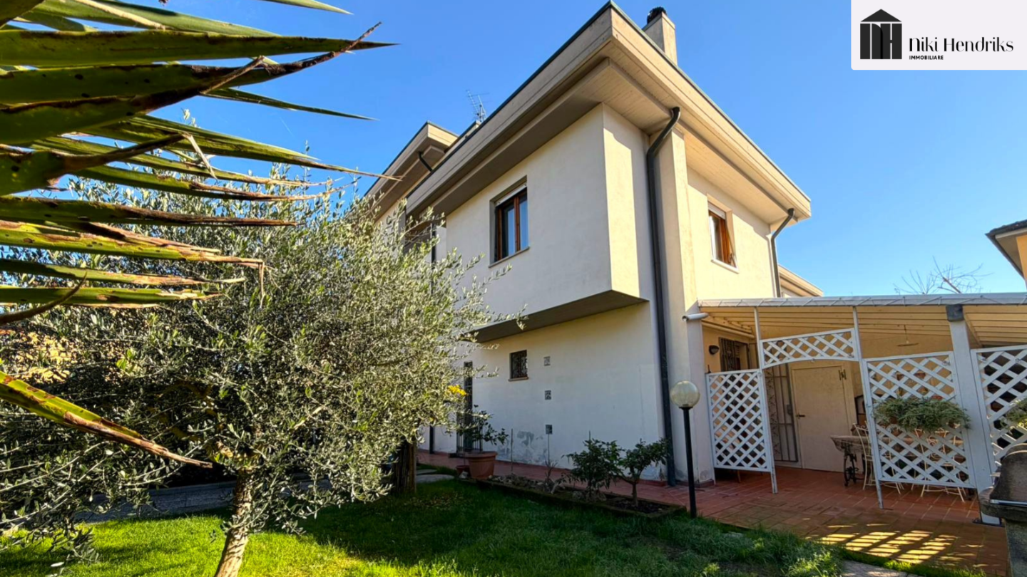 Villa con giardino a Santa Croce sull'Arno