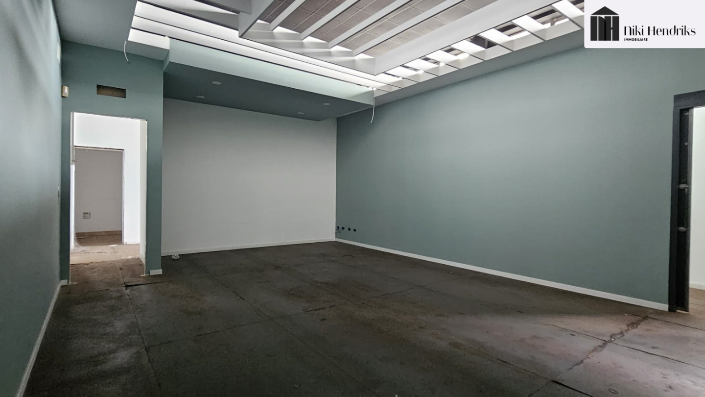 Capannone da ristrutturare a Santa Croce sull'Arno