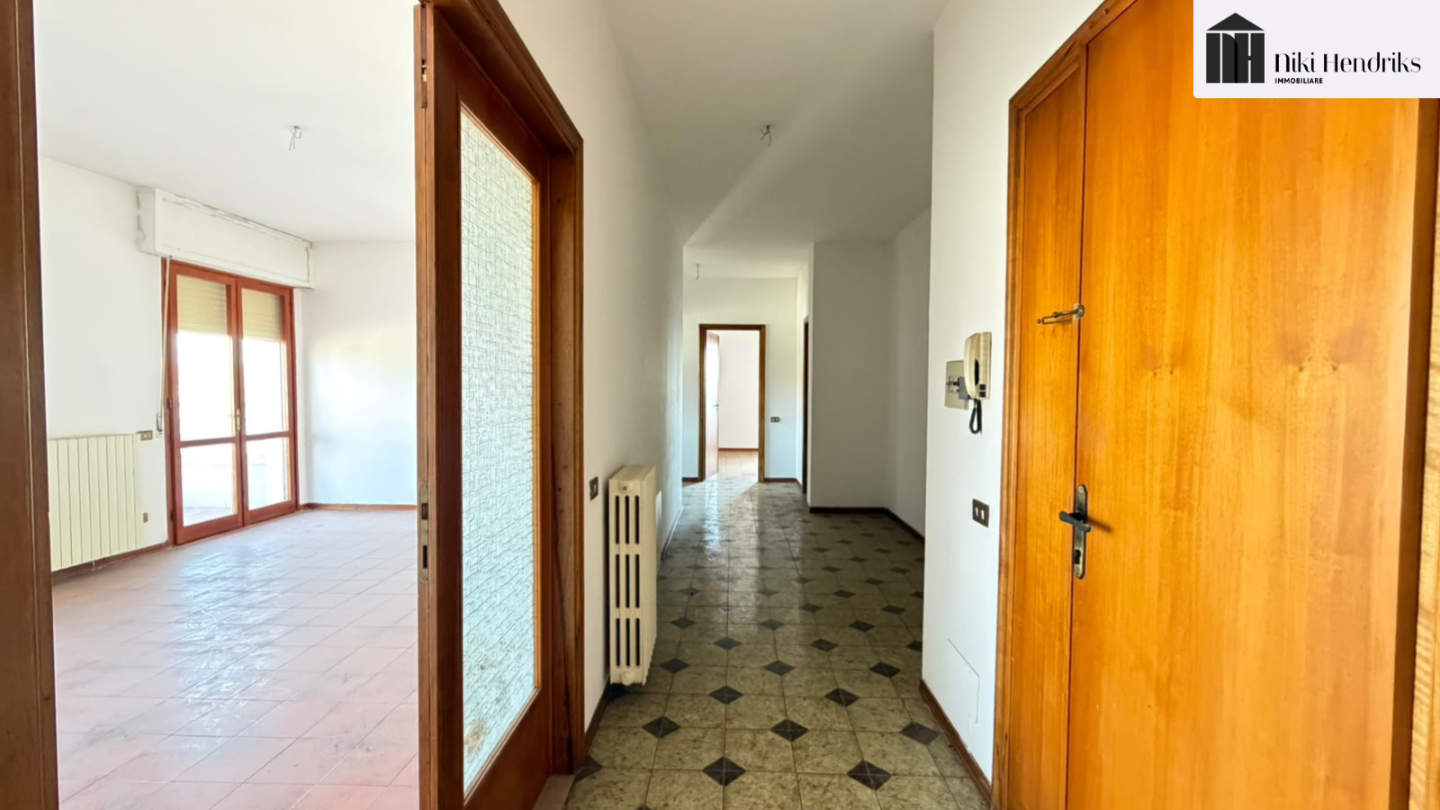 Quadrilocale con terrazzo a Santa Croce sull'Arno