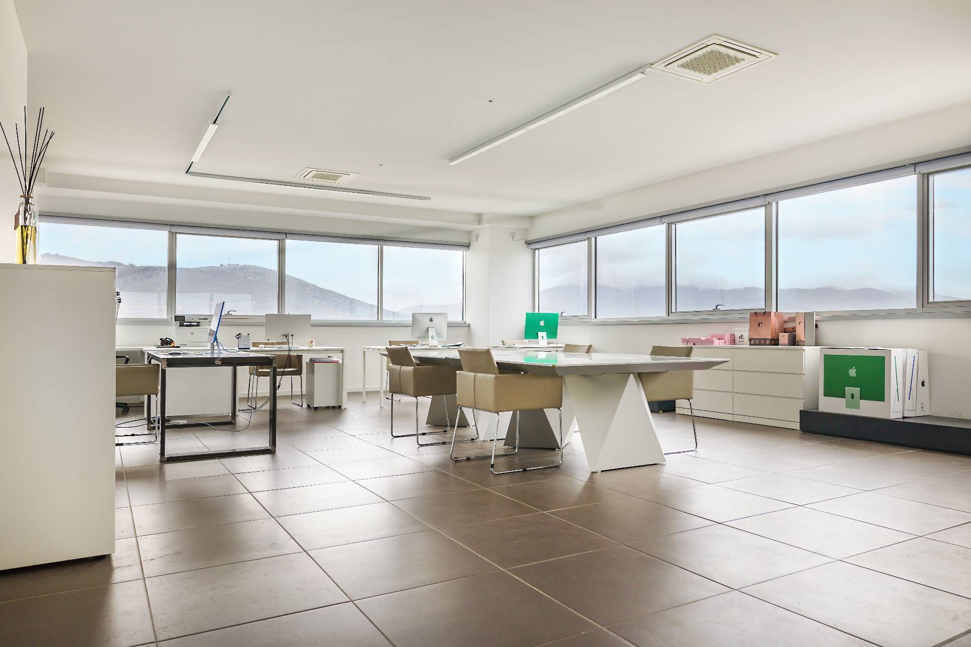 Studio/Ufficio in vendita a Prato, Macrolotto