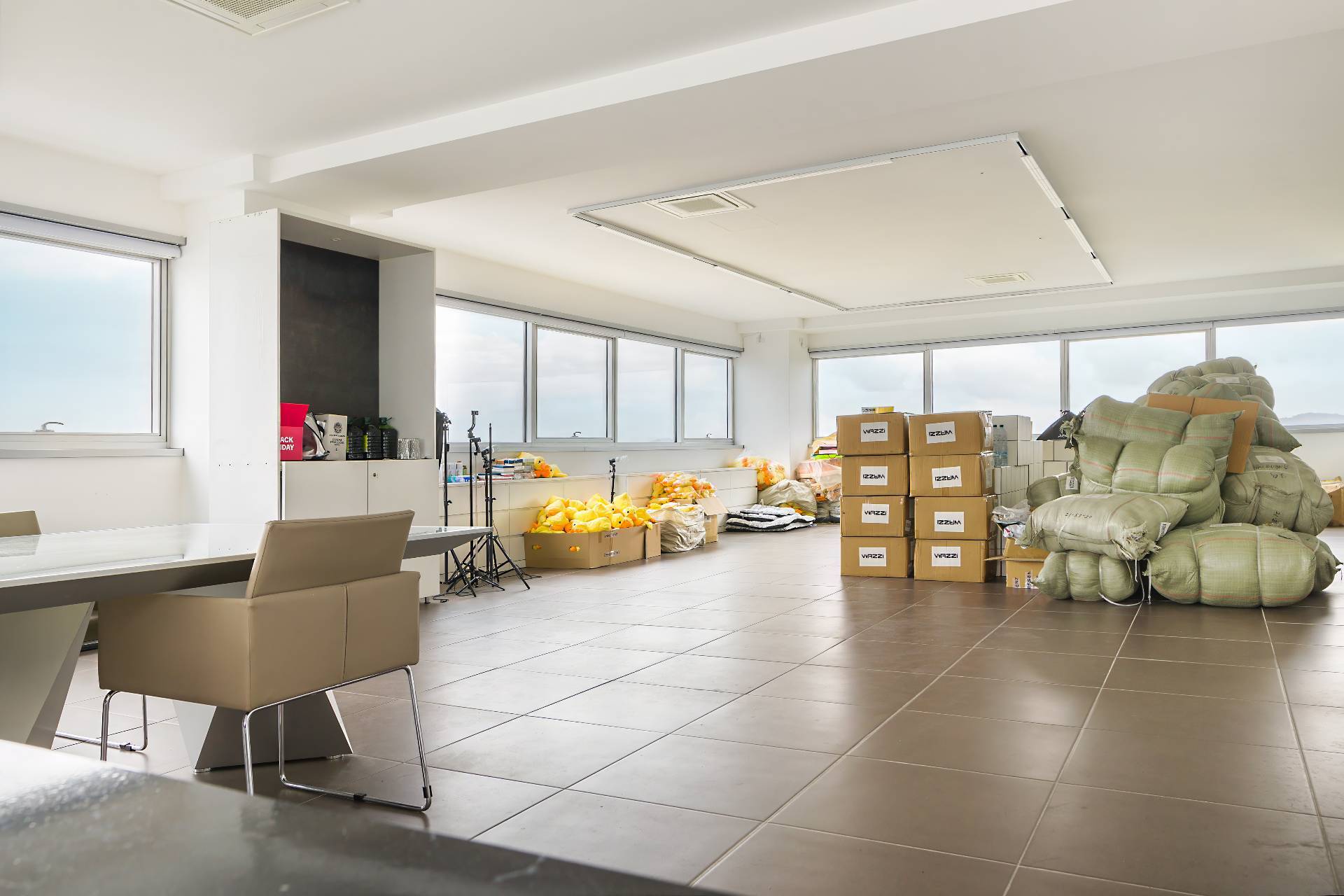 Studio/Ufficio in vendita a Prato, Macrolotto