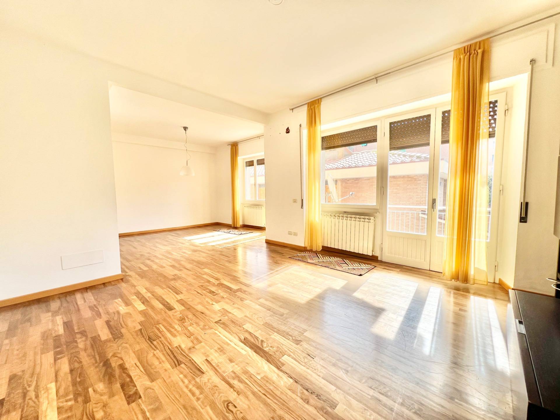 Appartamento in vendita a Siena, Centro storico