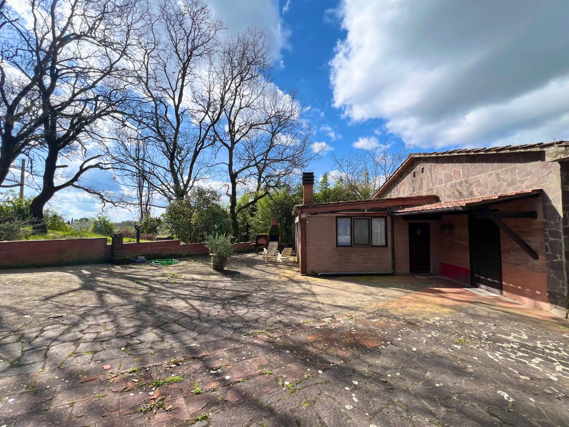 Villa in vendita a Castelnuovo Berardenga