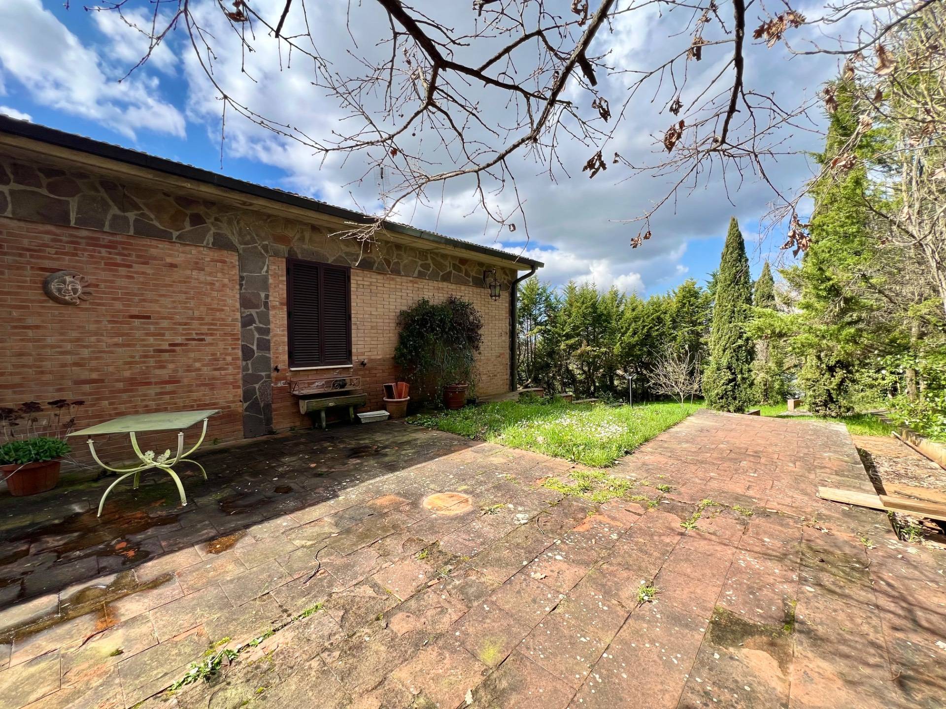 Villa in vendita a Castelnuovo Berardenga