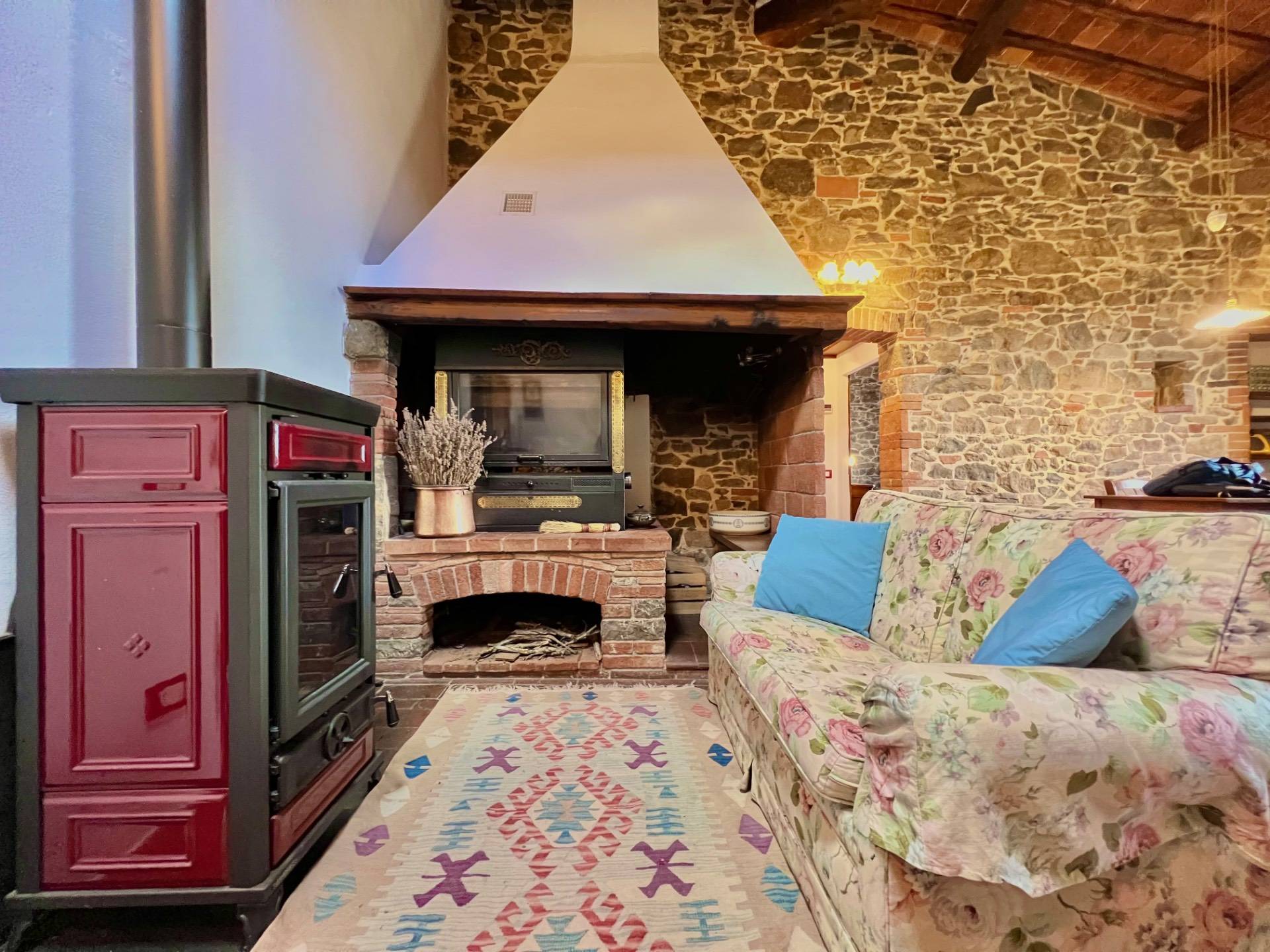 Appartamento in vendita a Radda in Chianti, Palagio