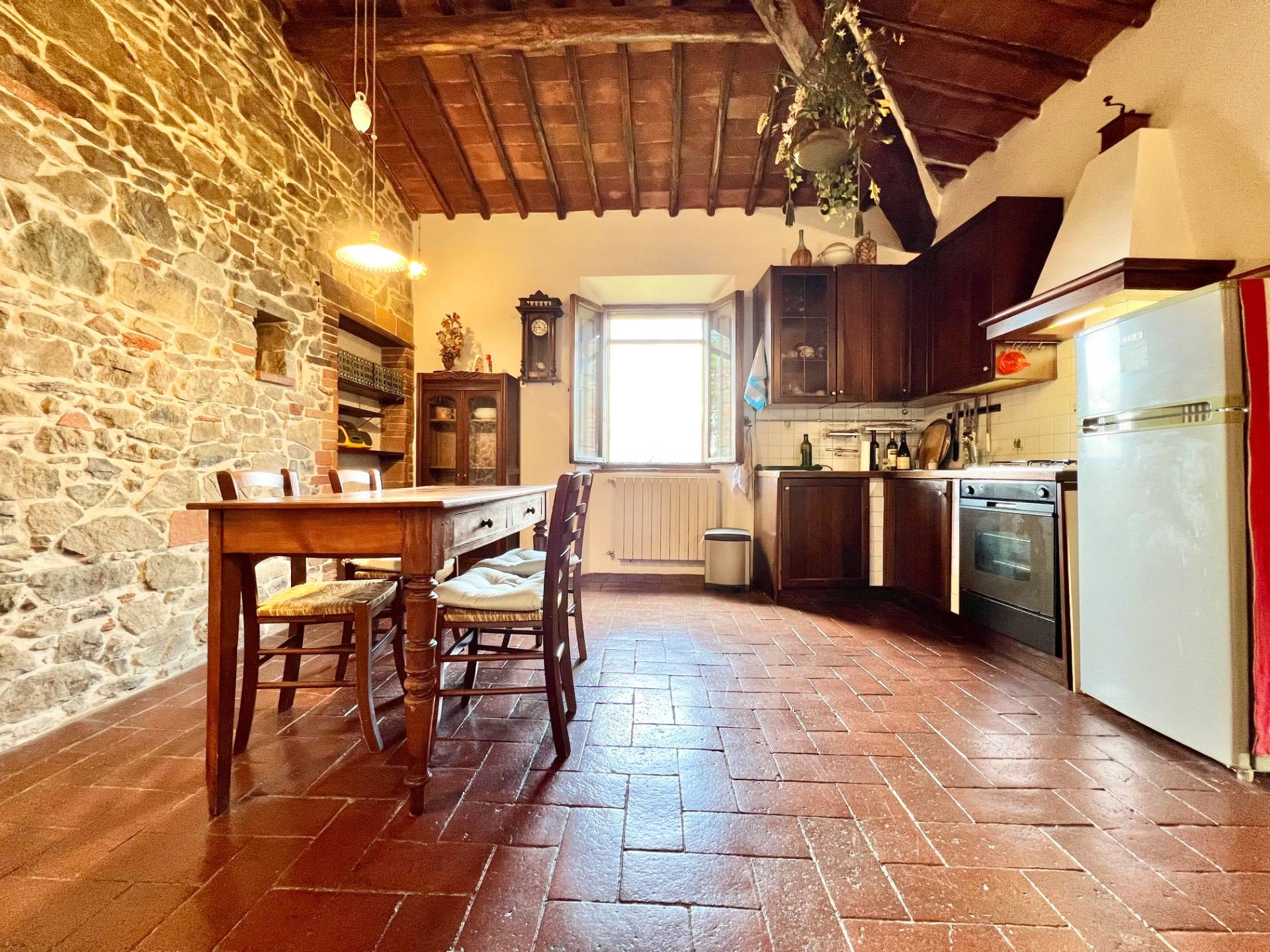 Appartamento in vendita a Radda in Chianti, Palagio