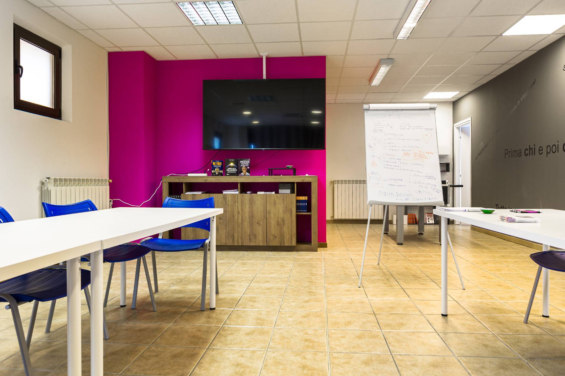 Studio/Ufficio in vendita a Siena, Periferia