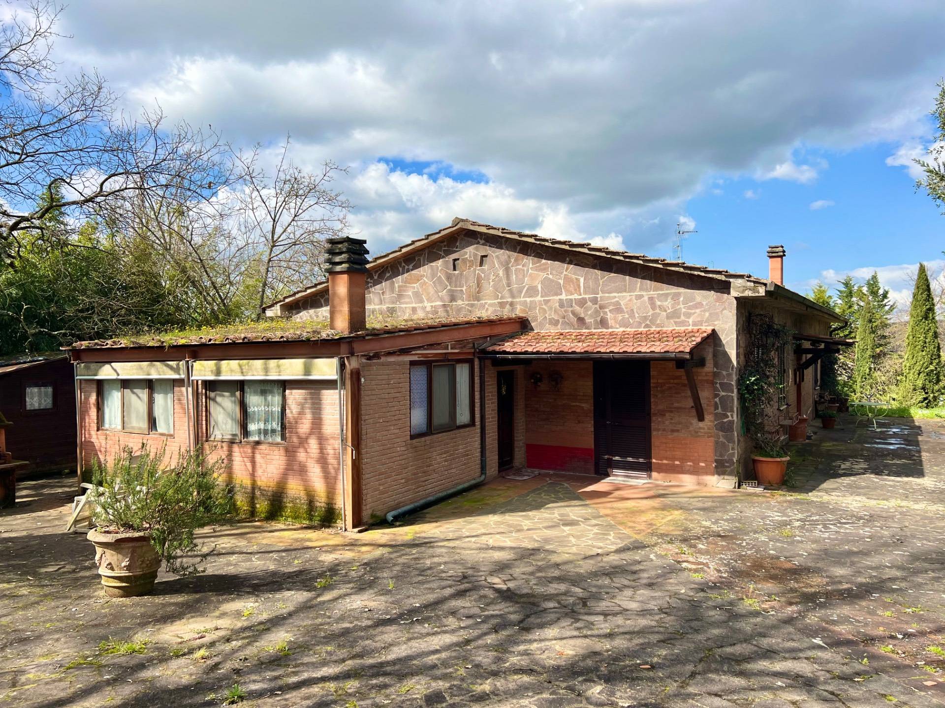 Villa in vendita a Castelnuovo Berardenga