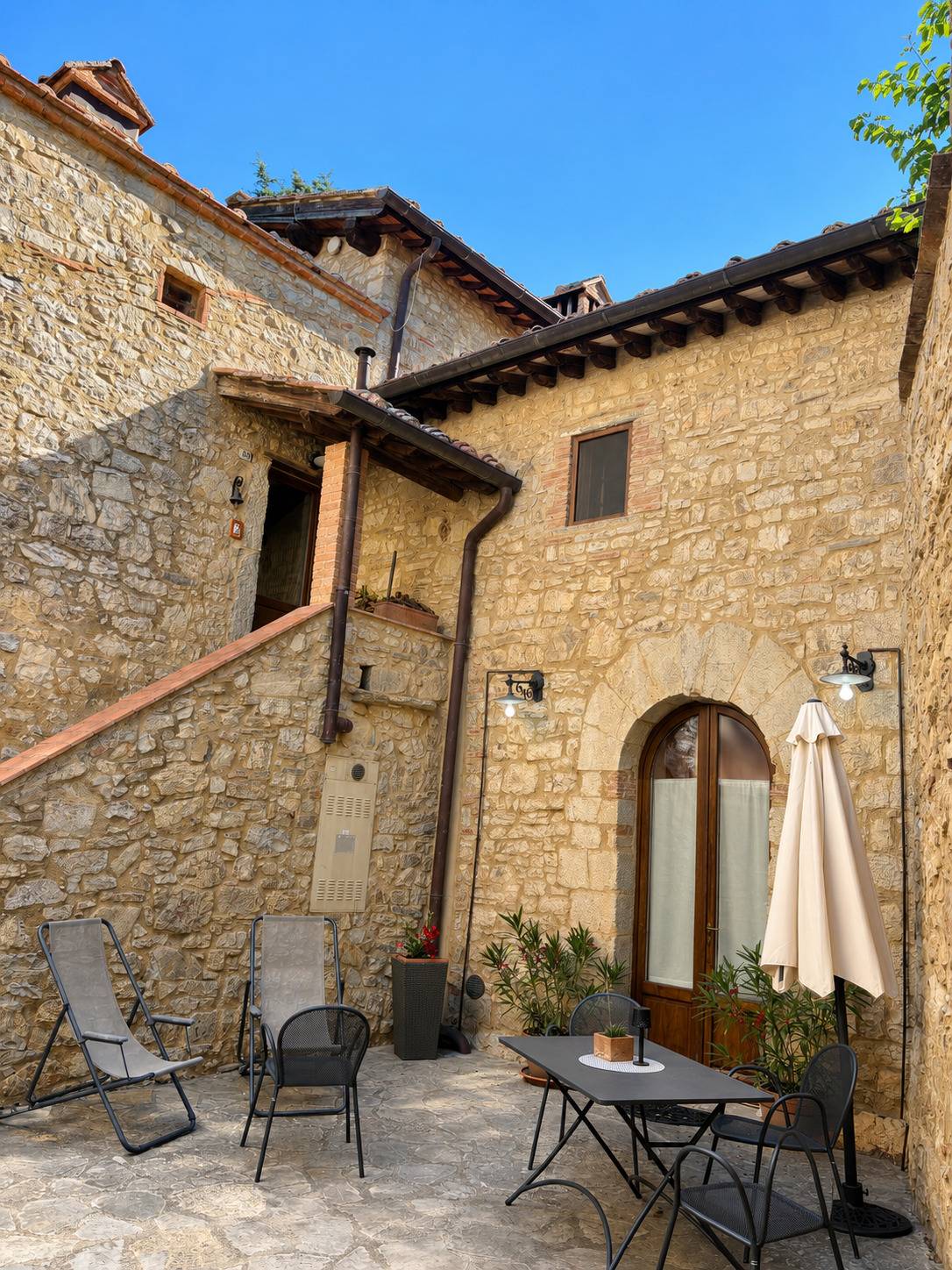 Appartamento in vendita a Gaiole in Chianti, Lecchi