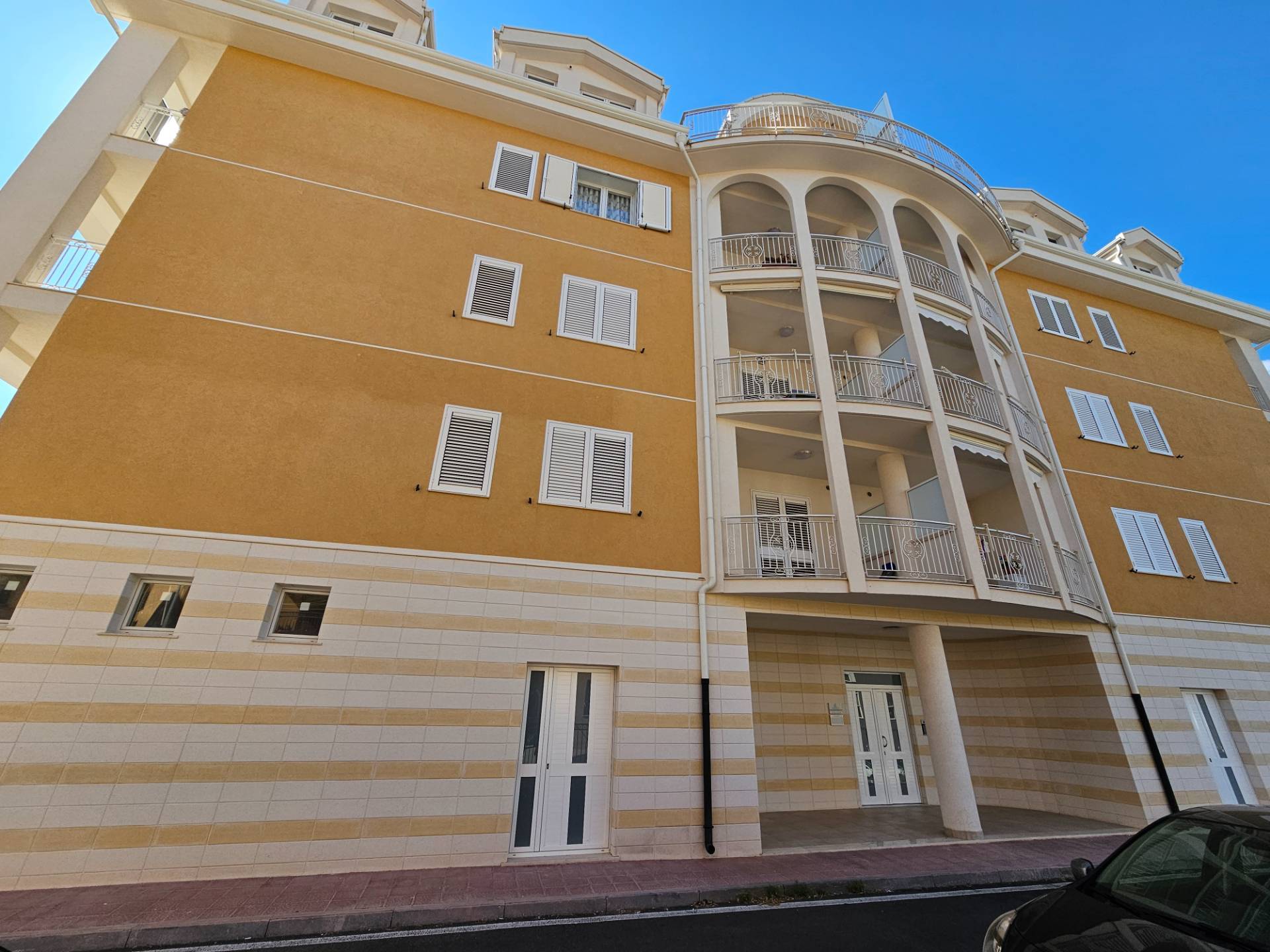 Appartamento in vendita a Enna, Zona Universit Enna Bassa
