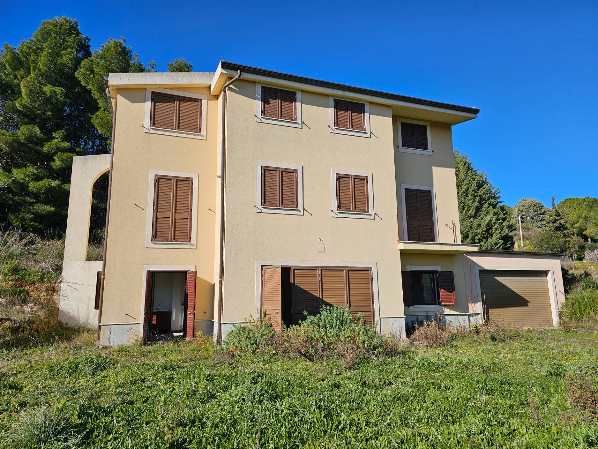 Villa in vendita a Enna, Pergusa centro abitato
