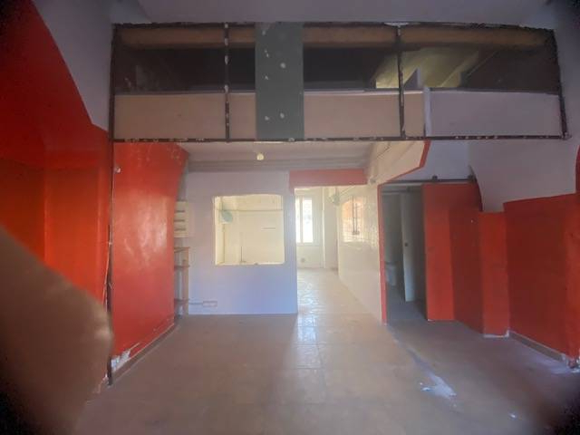 Locale commerciale in vendita a Ventimiglia