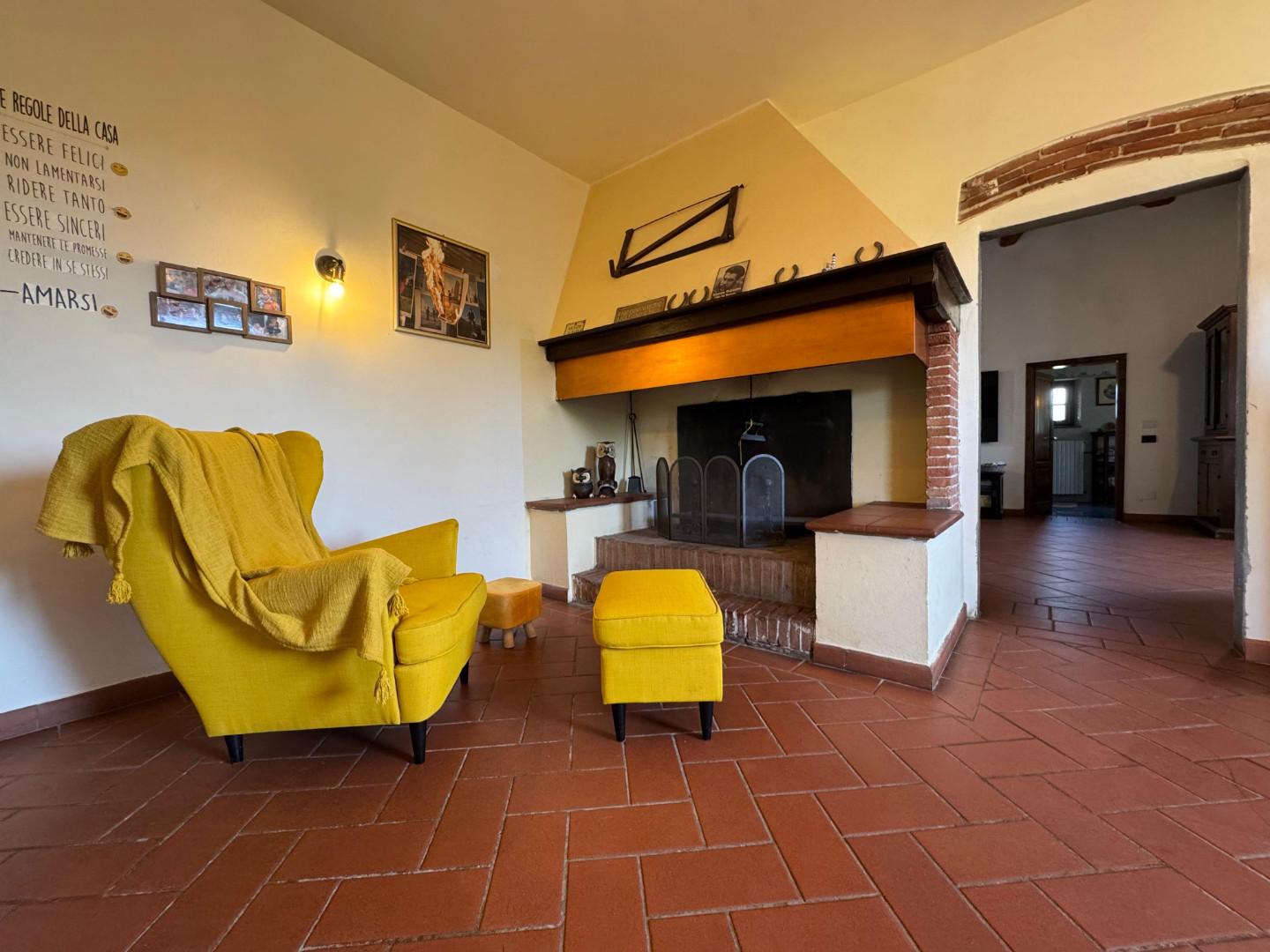 Rustico con giardino a Santa Croce sull'Arno