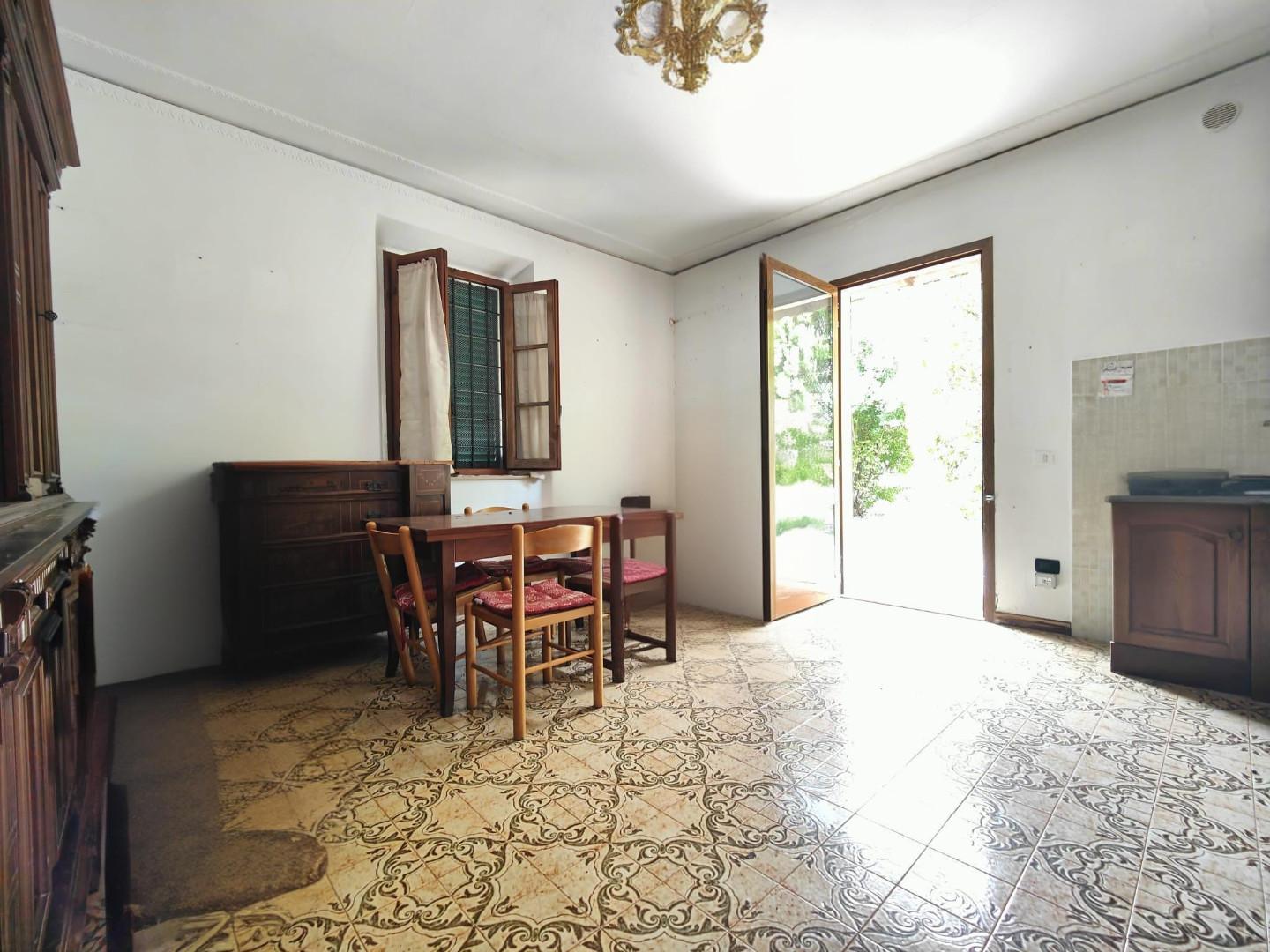 Villa Bifamiliare con giardino, Fucecchio pinete