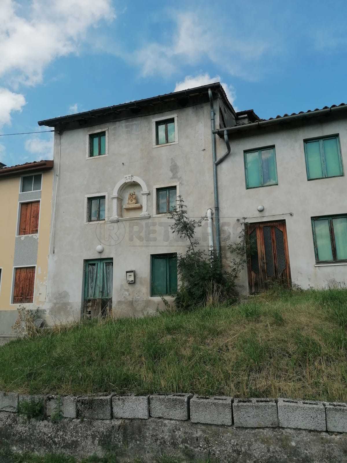Casa indipendente da ristrutturare a Nogarole Vicentino