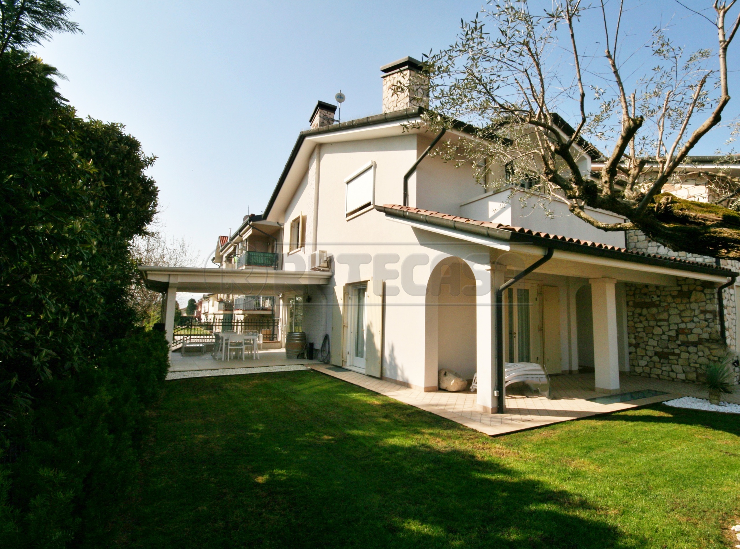 Casa indipendente con giardino a Arzignano