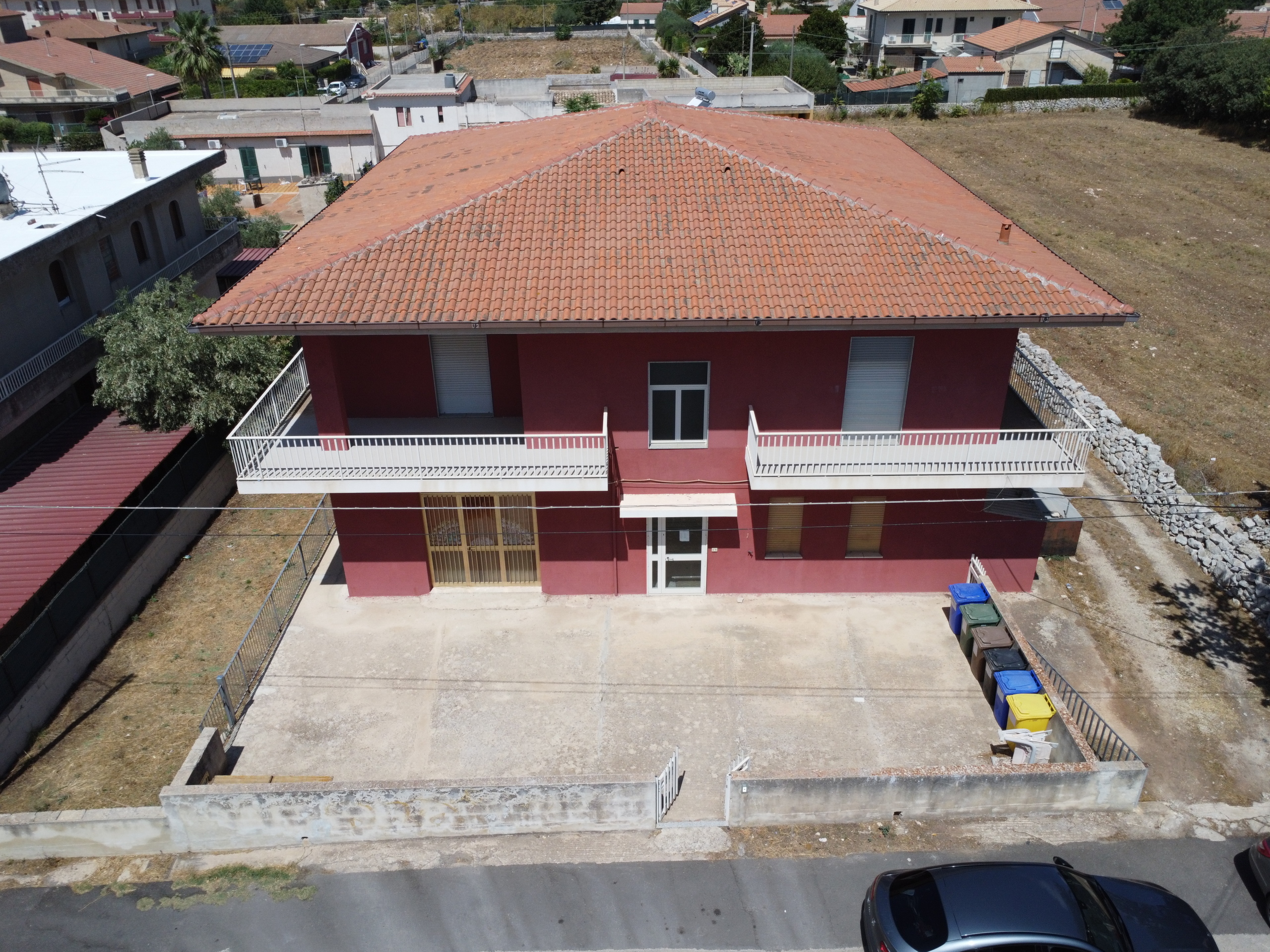 Casa indipendente con terrazzo in via sorda scicli 931, Modica