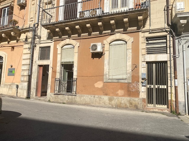 Casa indipendente in vendita in via carlo papa 116, Modica