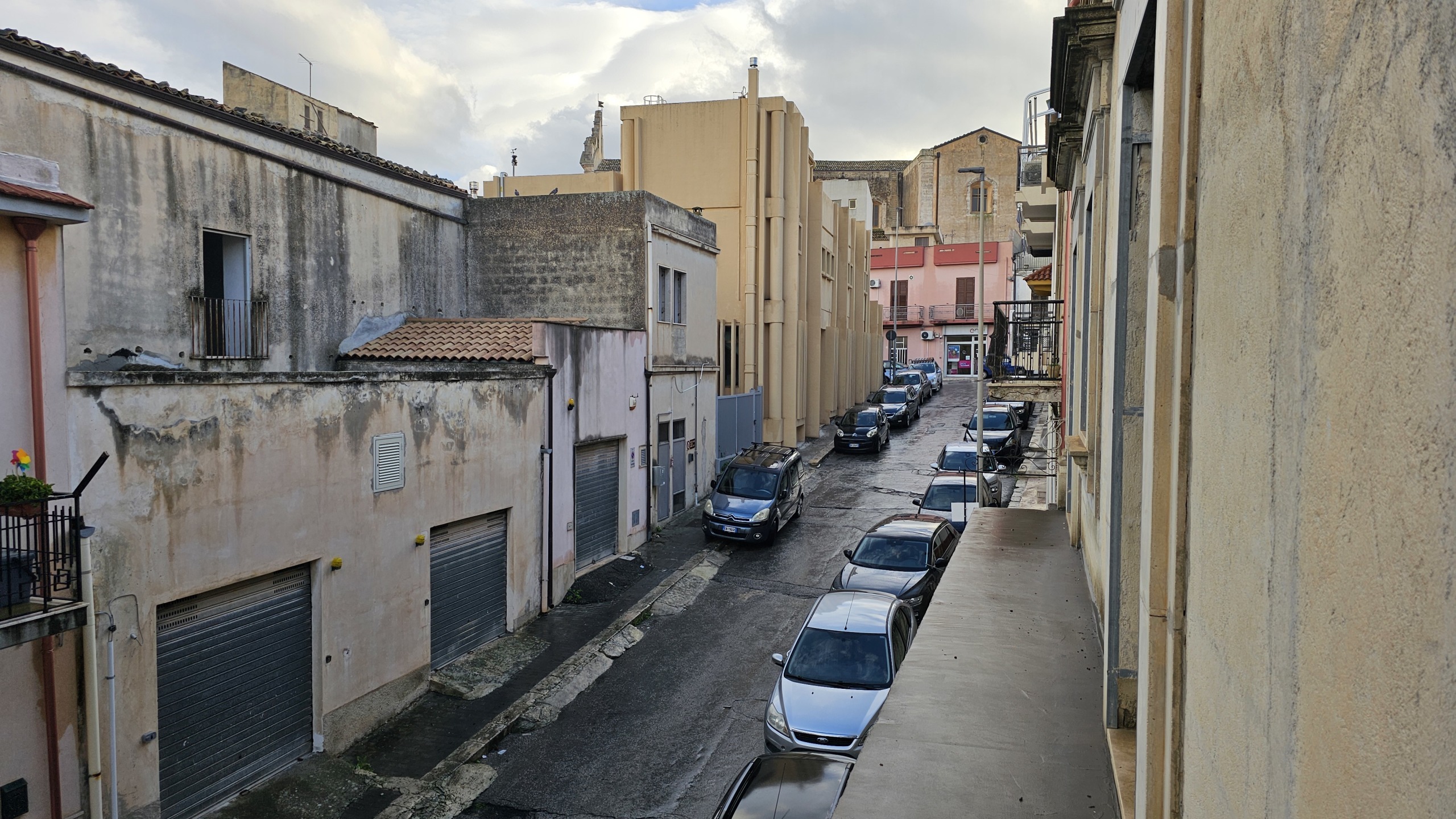 Casa indipendente con terrazzo in via masaniello 131, Ispica