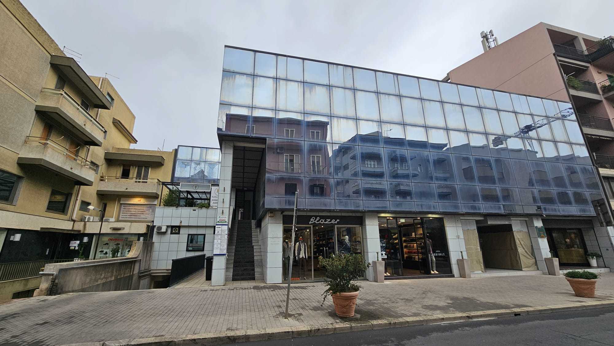 Posto auto coperto in vendita in via sacro cuore 84, Modica