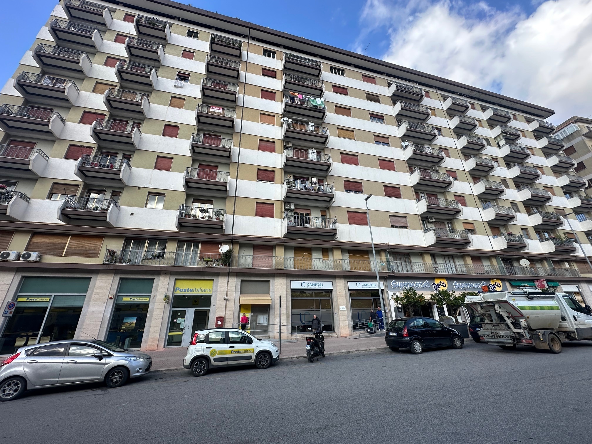 Appartamento da ristrutturare in traversa iv medaglie d'oro 42, Modica