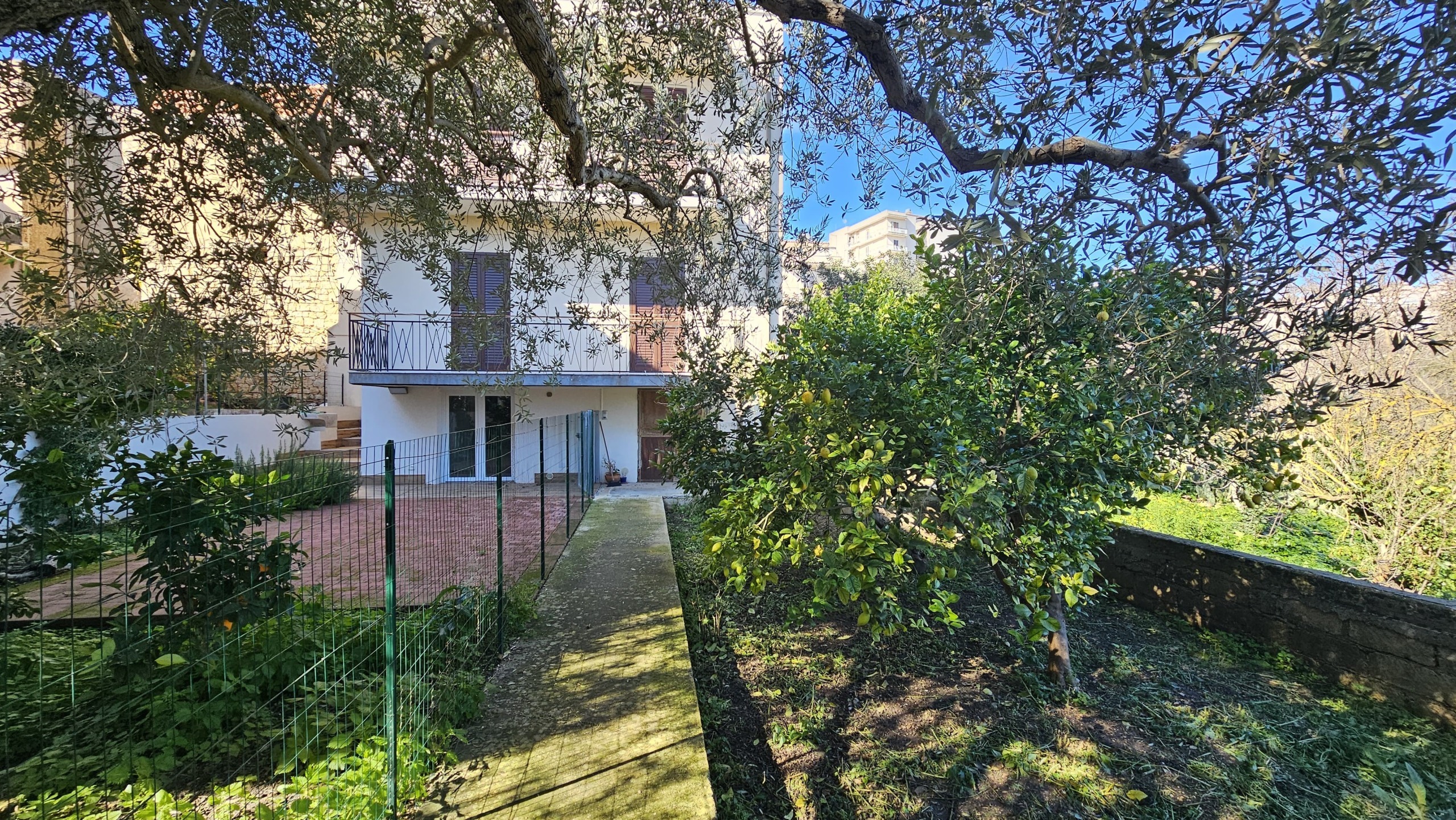 Appartamento con giardino, Modica alta