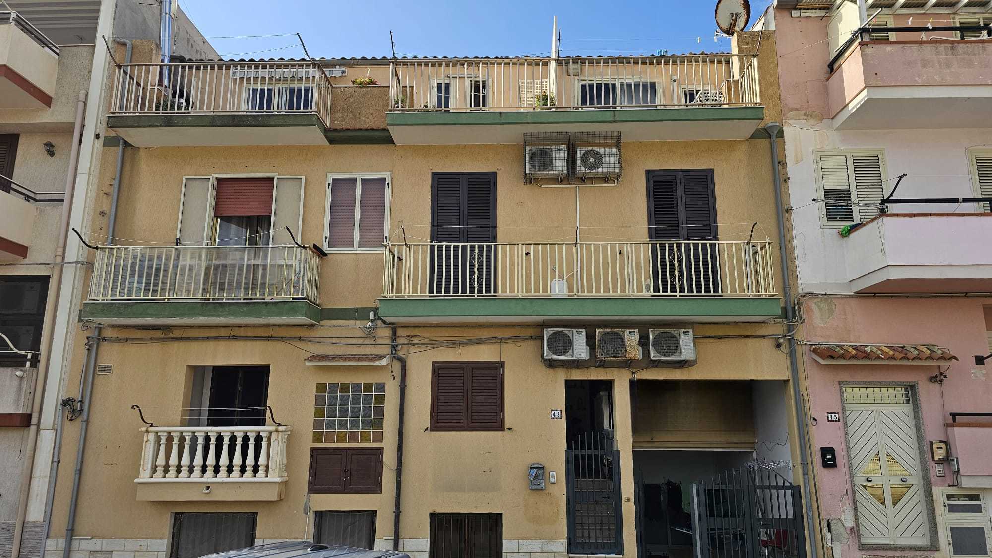 Mansarda con terrazzo, Scicli mare