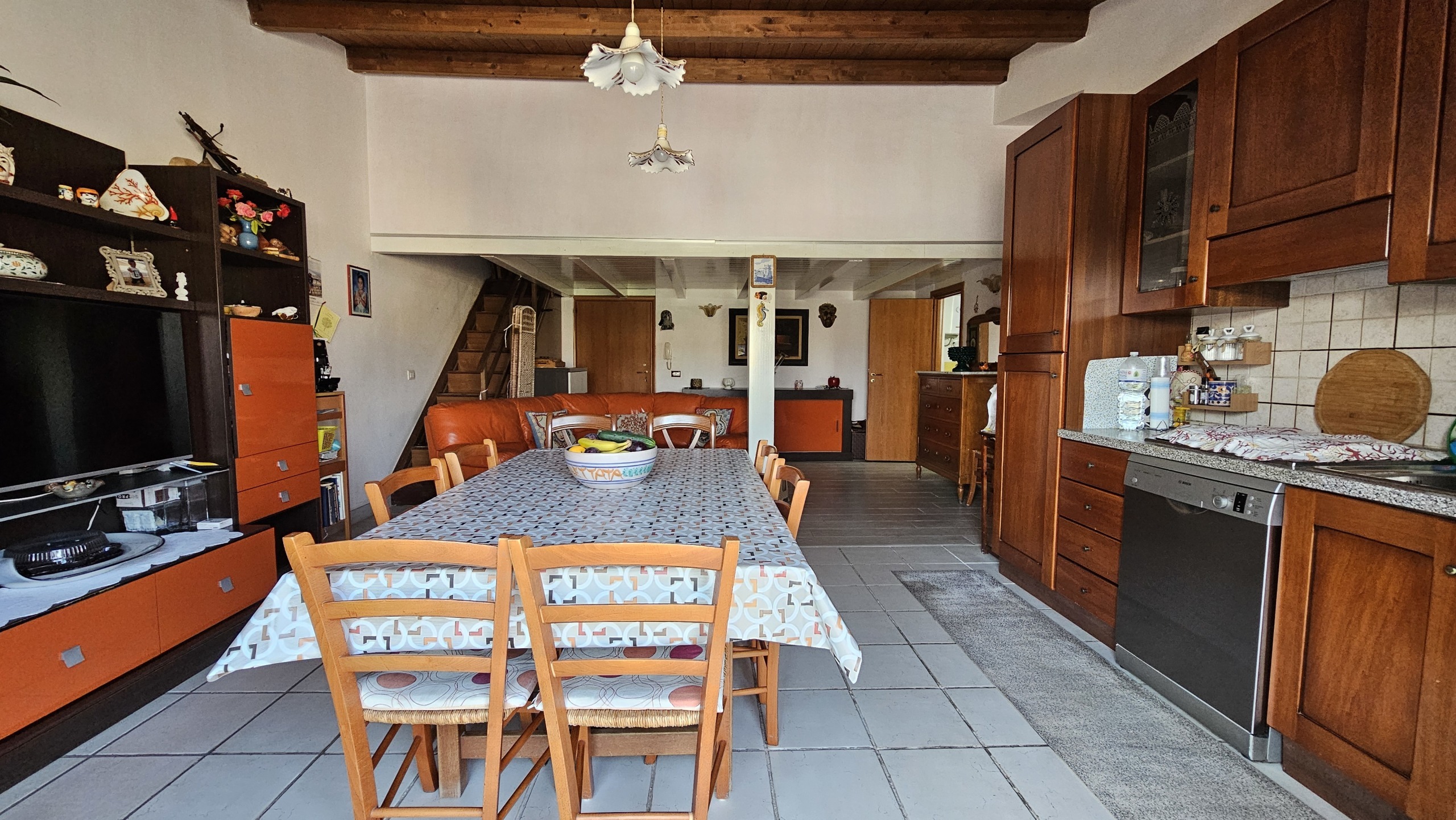 Mansarda con terrazzo, Scicli mare