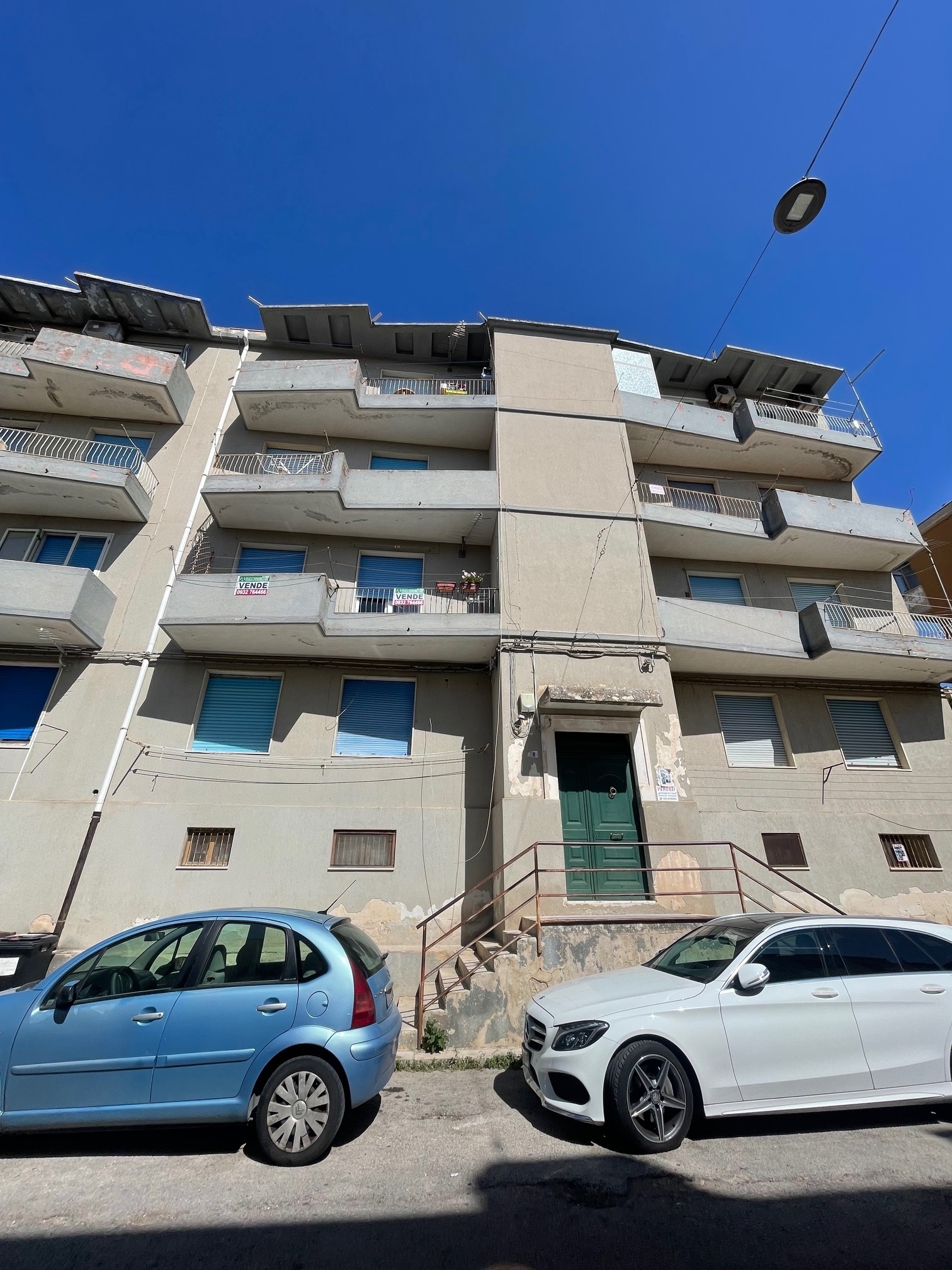 Trilocale con giardino in via gaetano modica, Modica