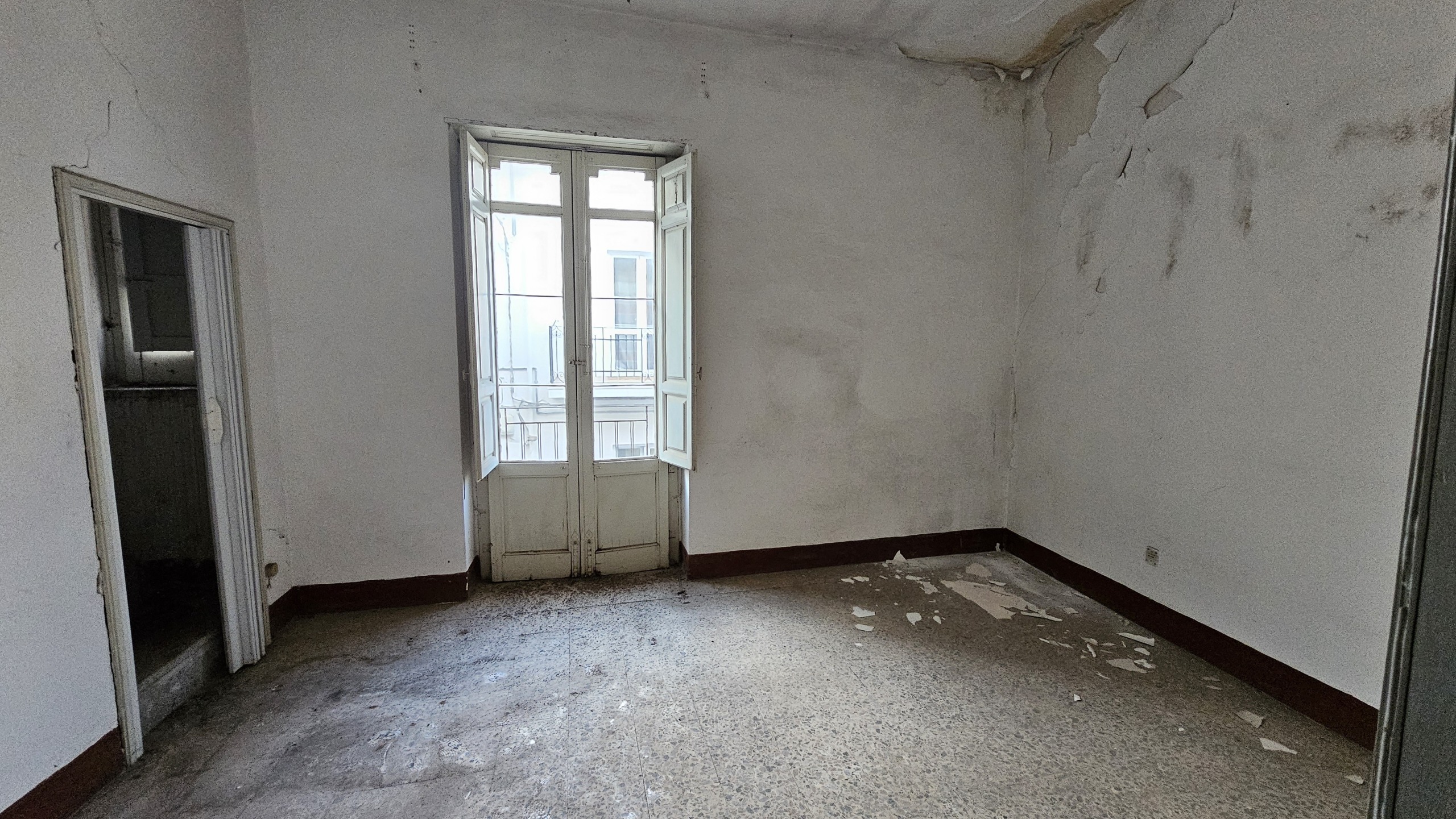 Casa indipendente con terrazzo in via gioberti 12/1, Ispica