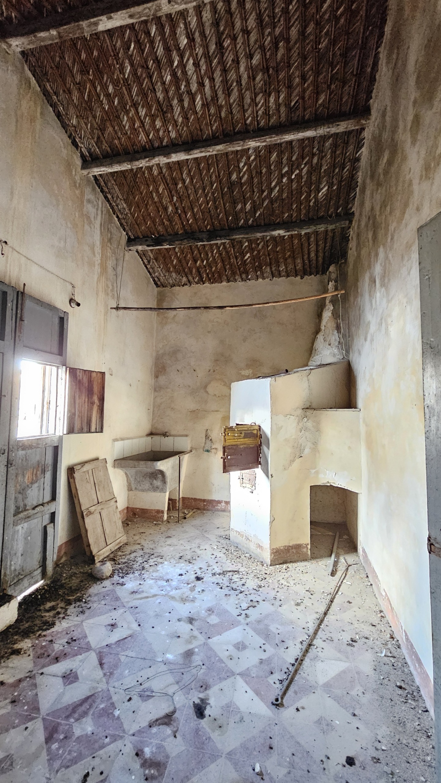 Casa indipendente con terrazzo in via gioberti 12/1, Ispica