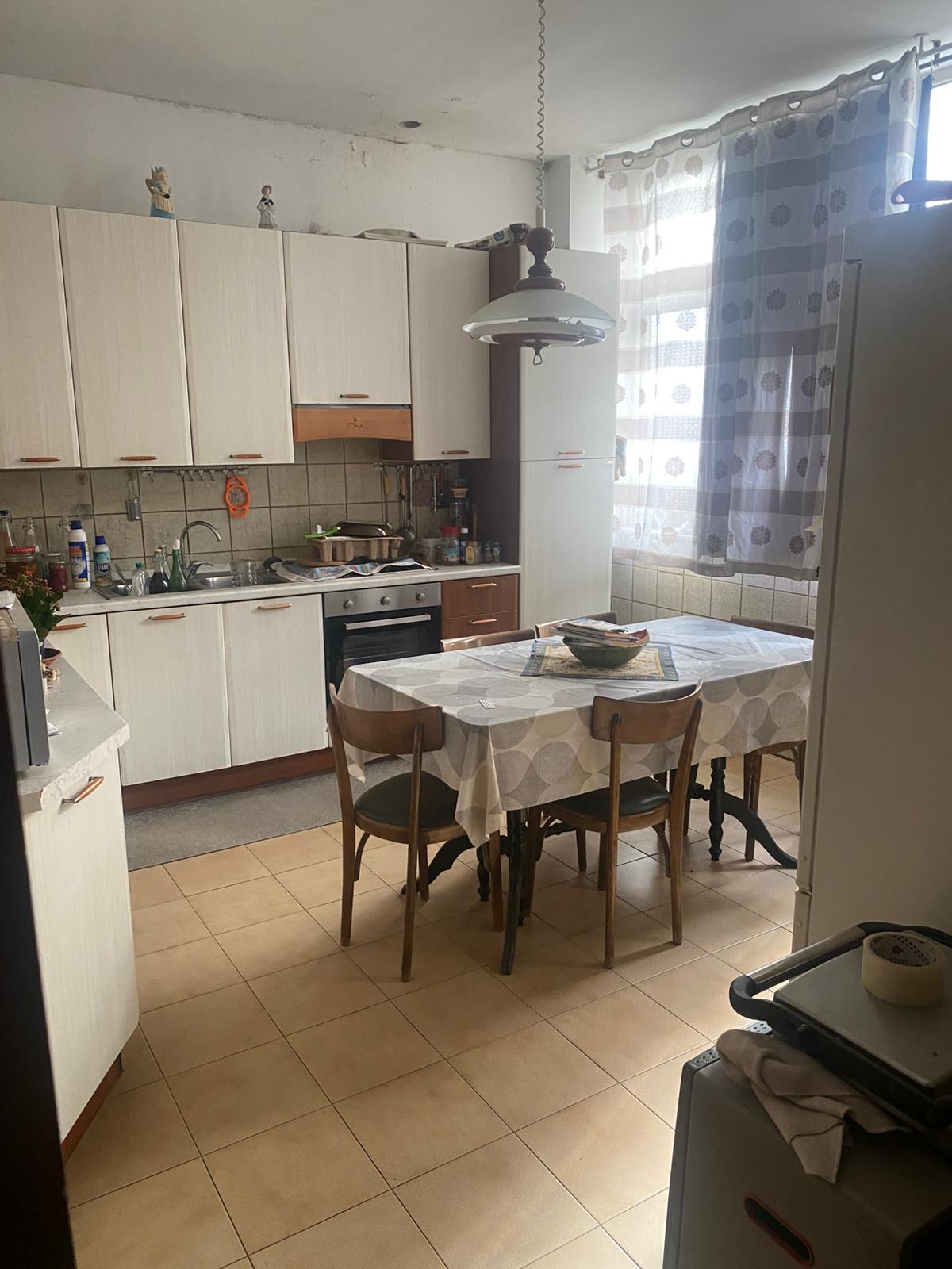 Quadrilocale da ristrutturare in via silla, Modica