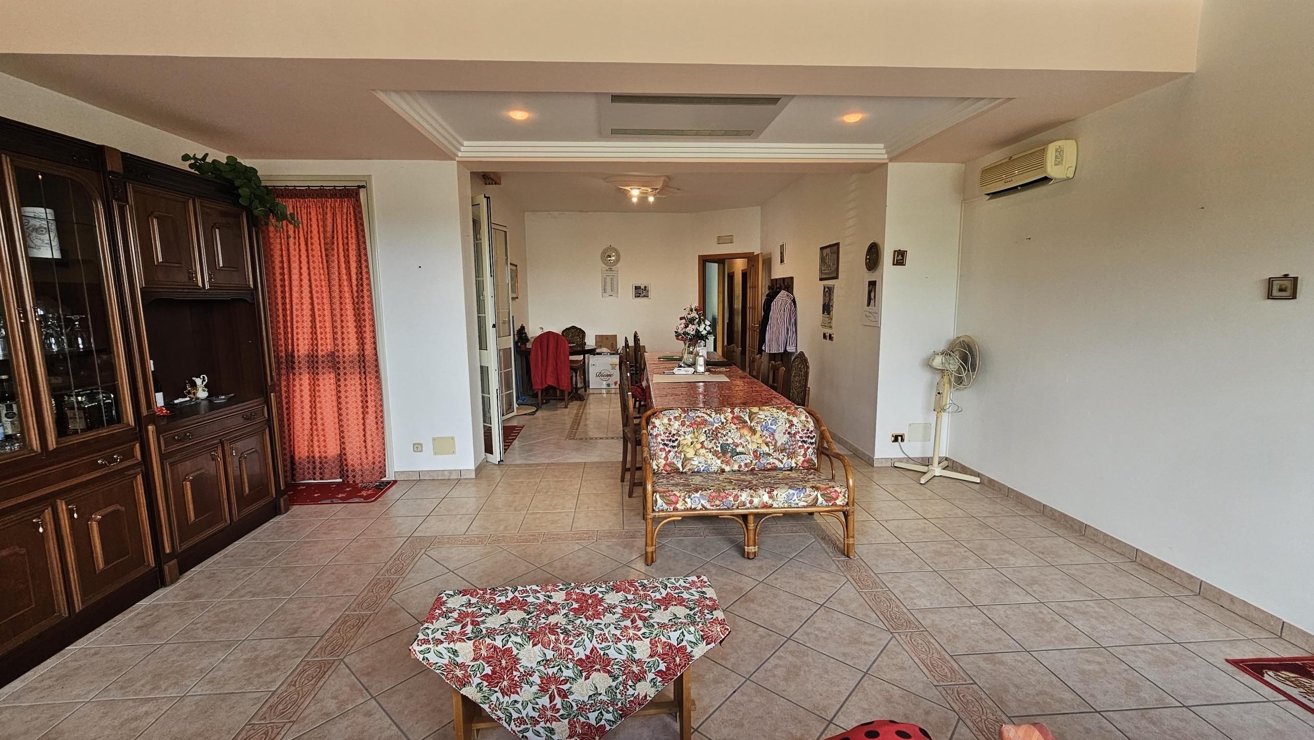 Villa con giardino in via san giuliano san elena 22, Modica