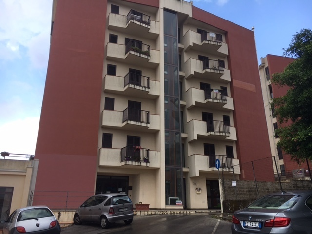 Mansarda in affitto, Modica sorda quartiere