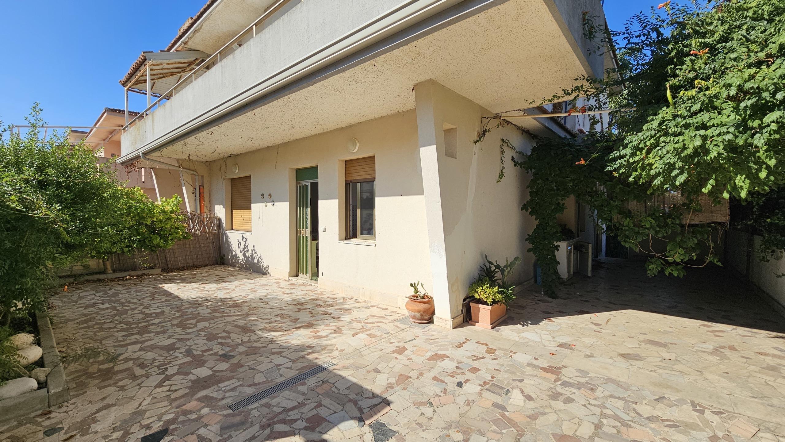 Appartamento con giardino in via lipari, Modica
