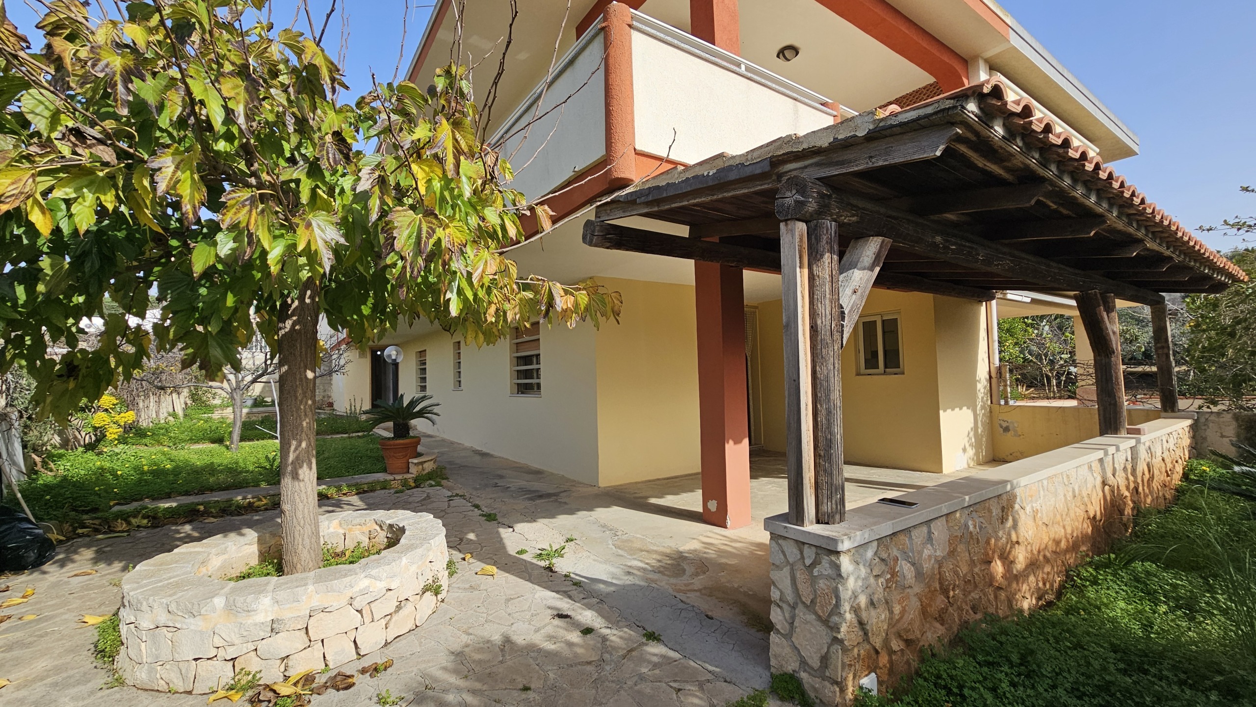 Villa da ristrutturare in corso mediterraneo 118, Modica