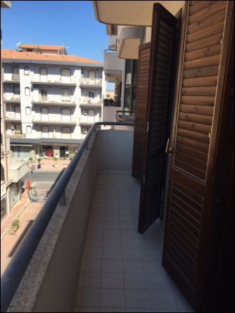 Appartamento con box in via sacro cuore 107, Modica