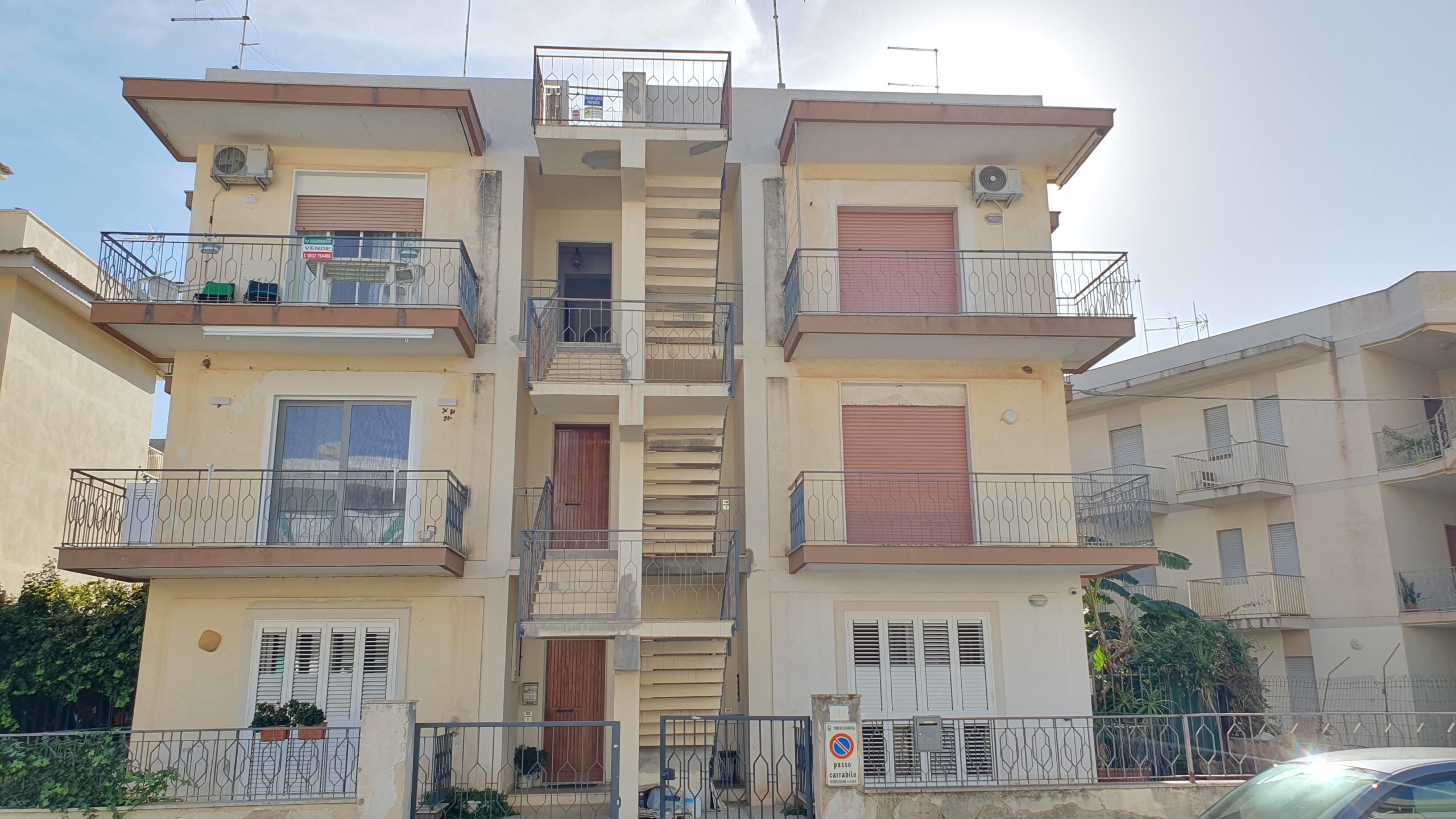 Quadrilocale vista mare in via sirena, Ragusa