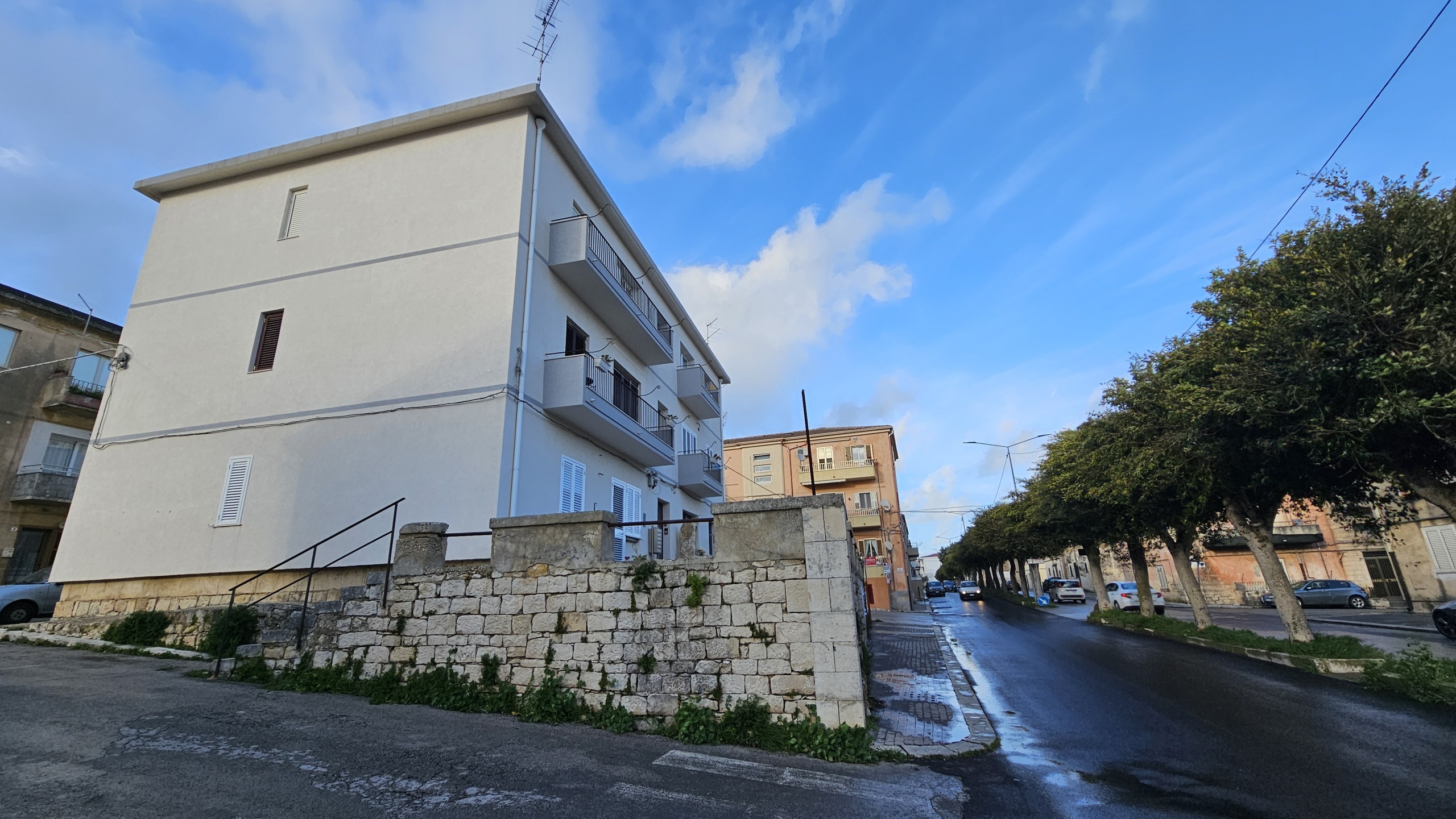 Quadrilocale da ristrutturare in viale alessandro manzoni 15, Modica