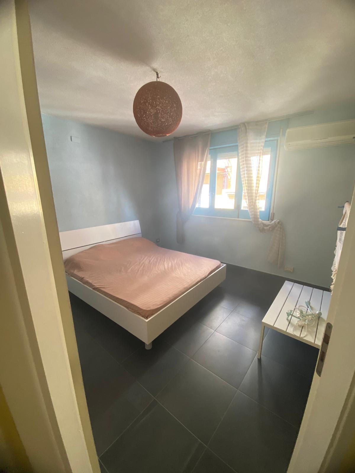 Casa indipendente con terrazzo in via c. colombo 77, Pozzallo