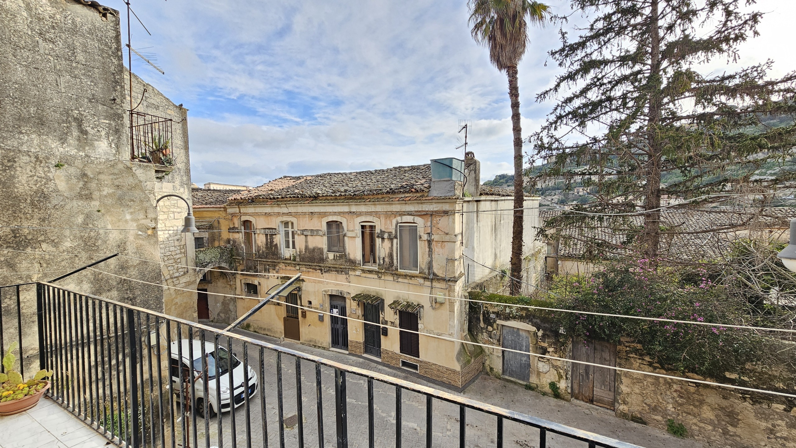 Casa indipendente in vendita in via calamezzana 75/3, Modica