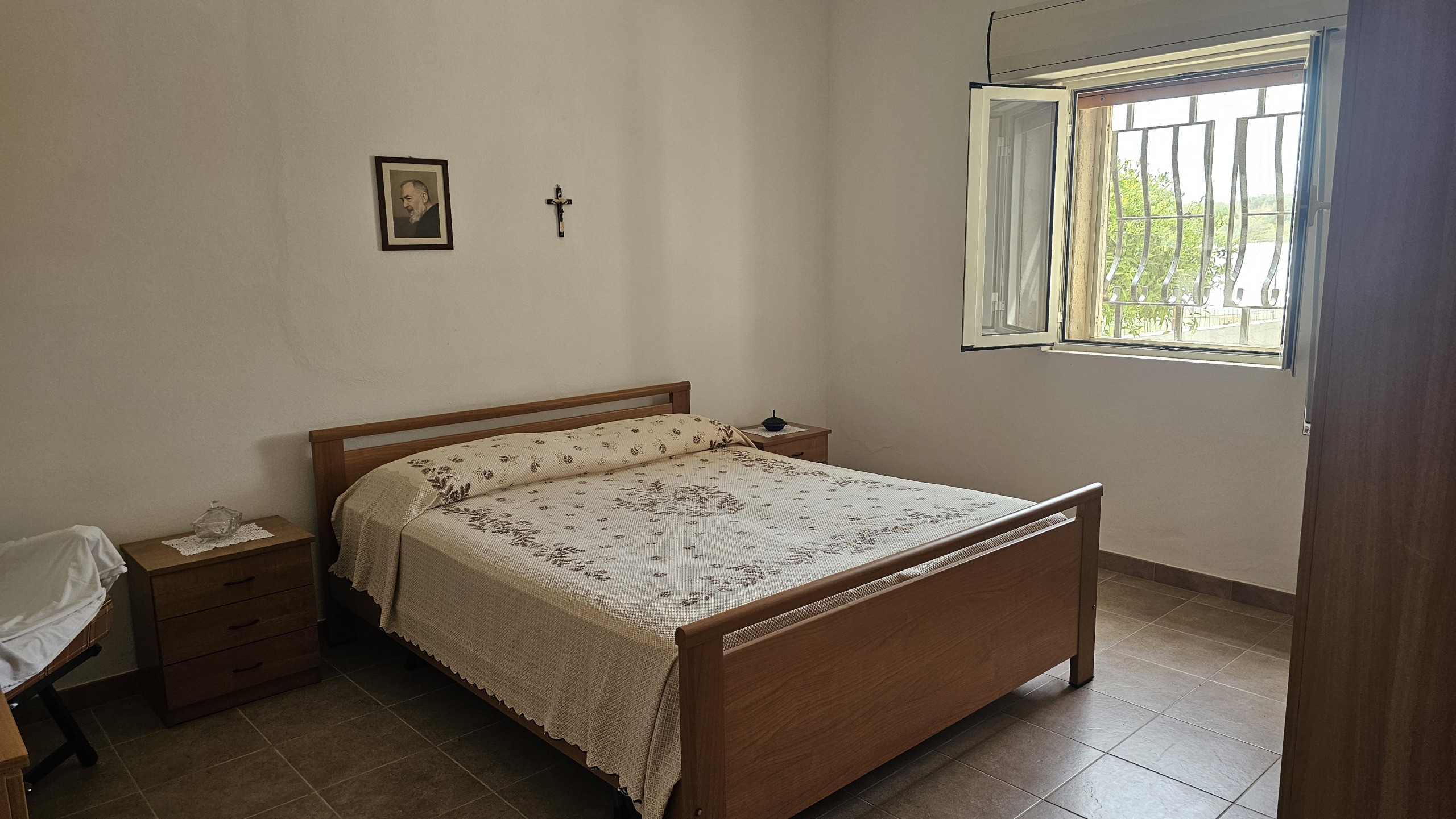 Villa con giardino in via del gorgo salato 481, Ispica