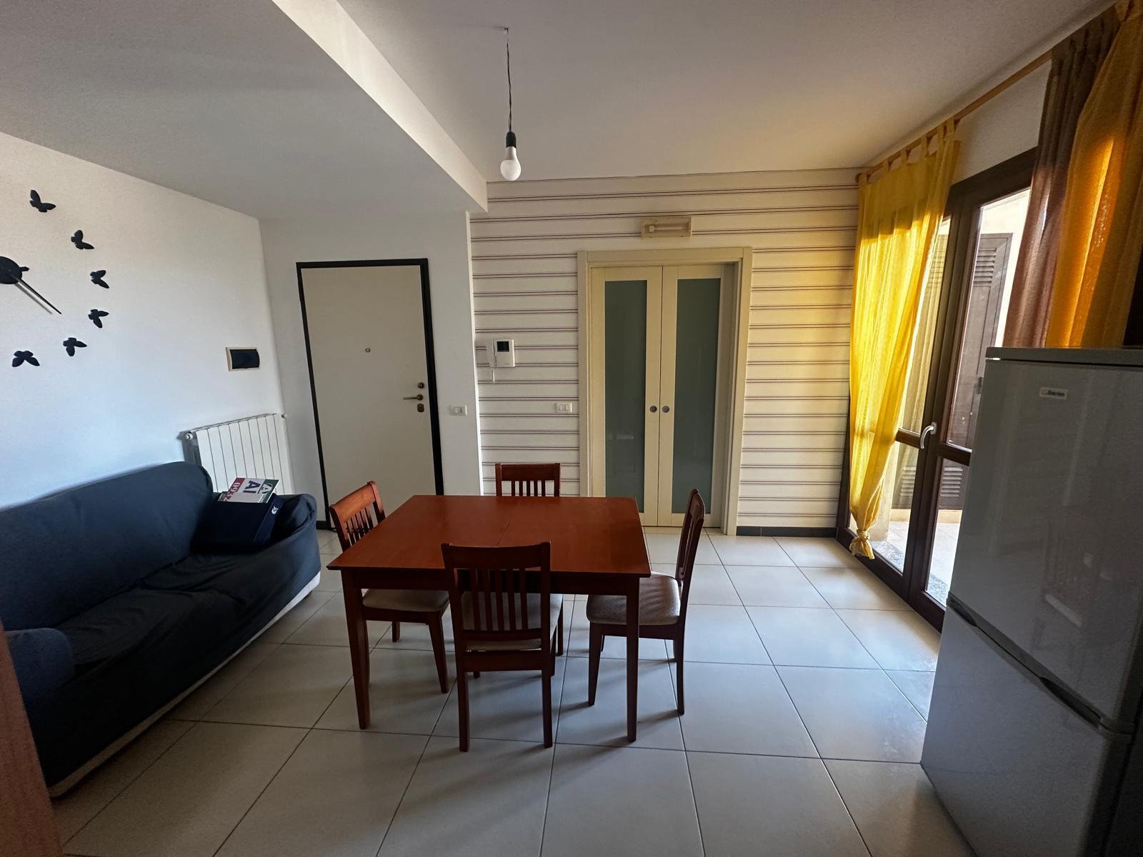 Trilocale in affitto in via gianforma margione 9612, Modica