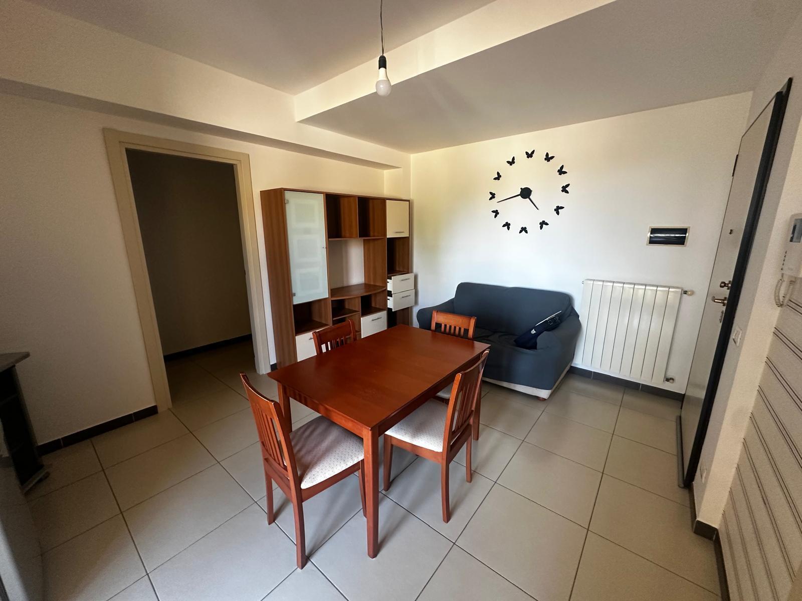 Trilocale in affitto in via gianforma margione 9612, Modica