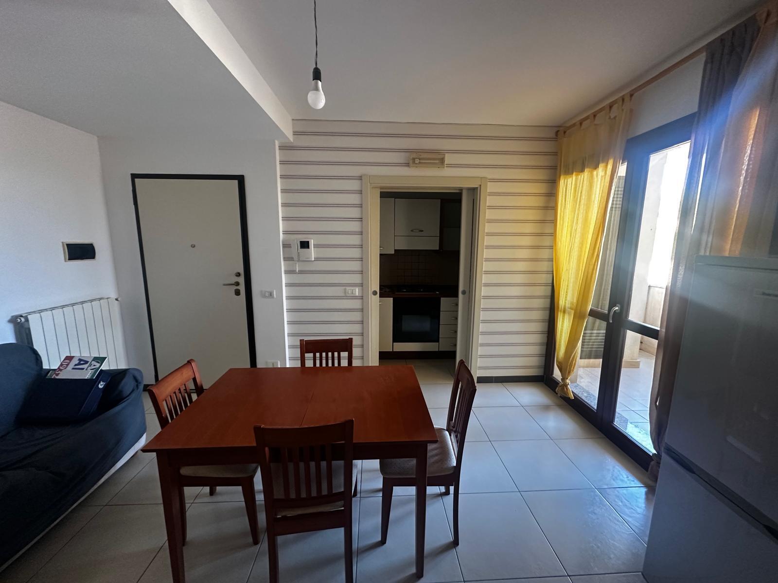 Trilocale in affitto in via gianforma margione 9612, Modica