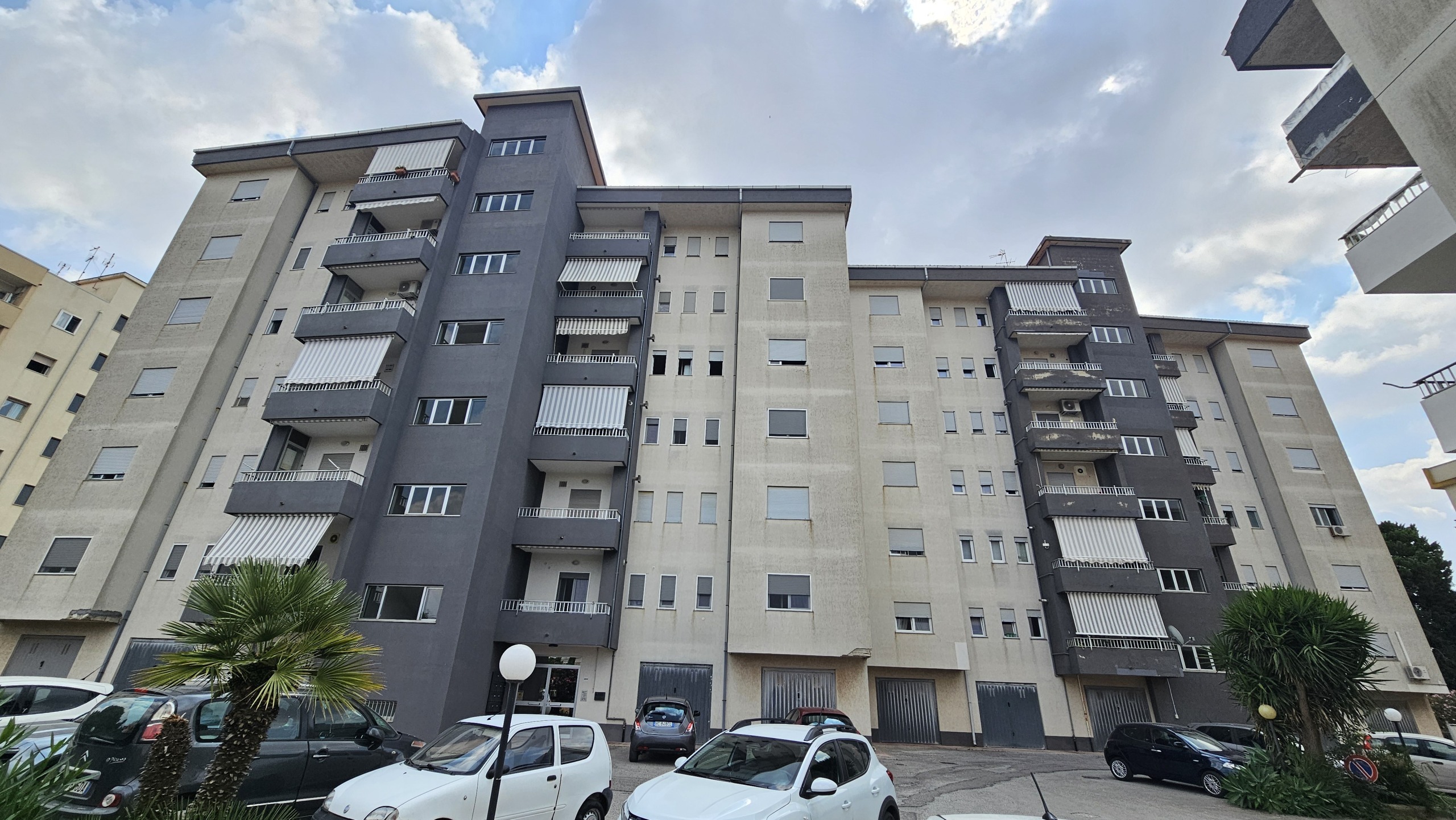 Appartamento con giardino in circonvallazione ortisiana 22412, Modica