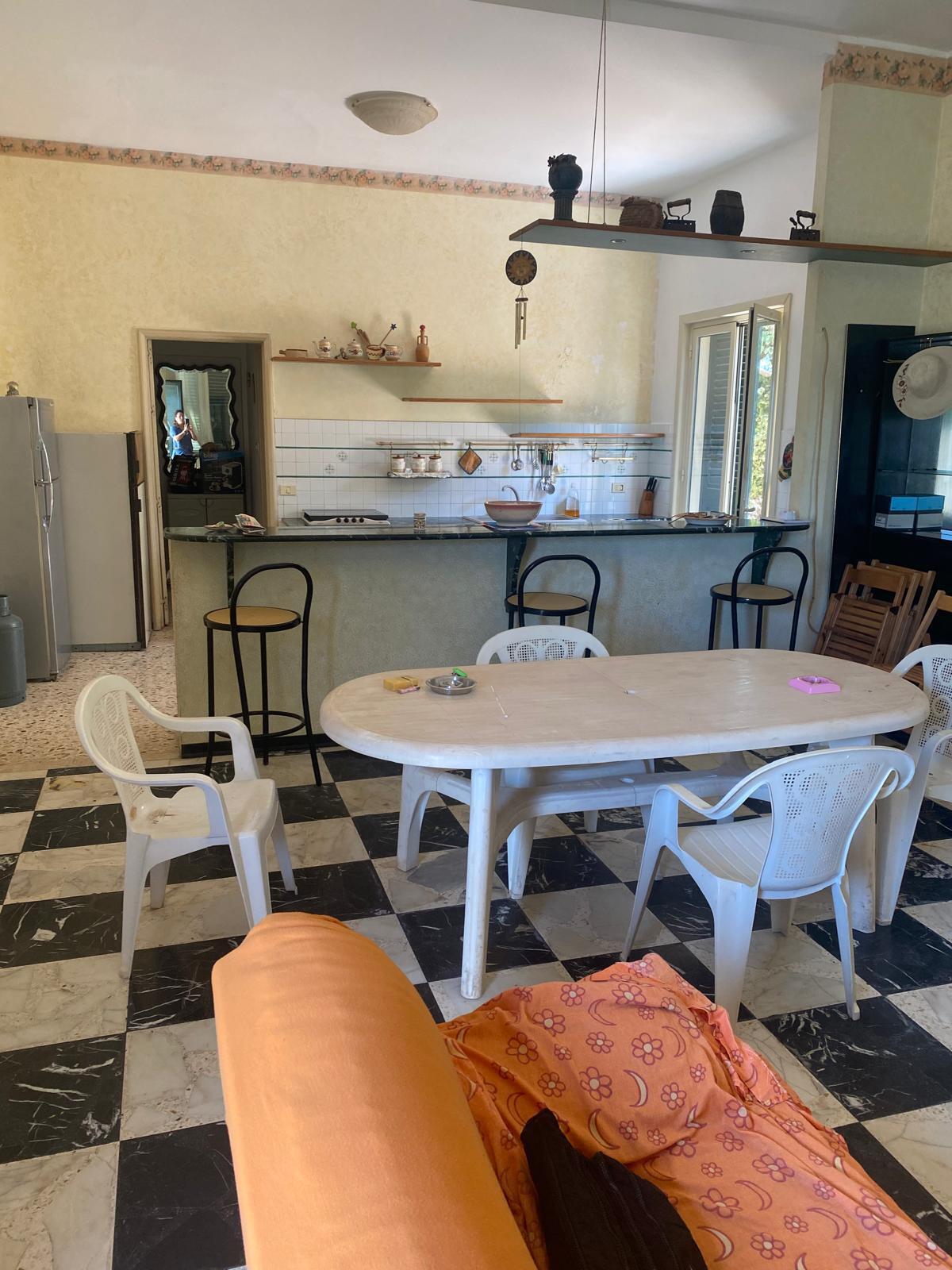 Villa con giardino in corso mediterraneo 95, Modica