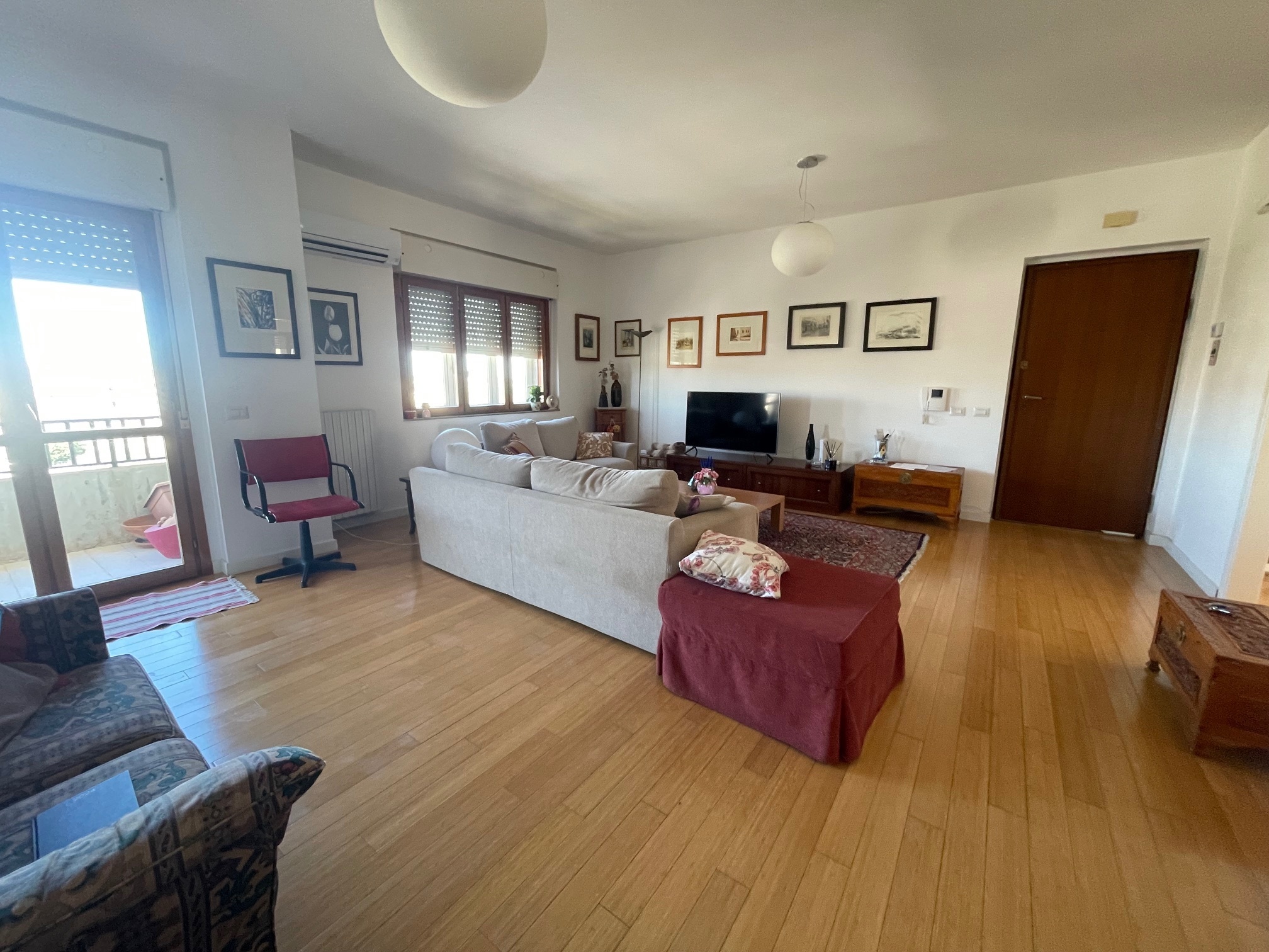 Appartamento con giardino in circonvallazione ortisiana 52, Modica