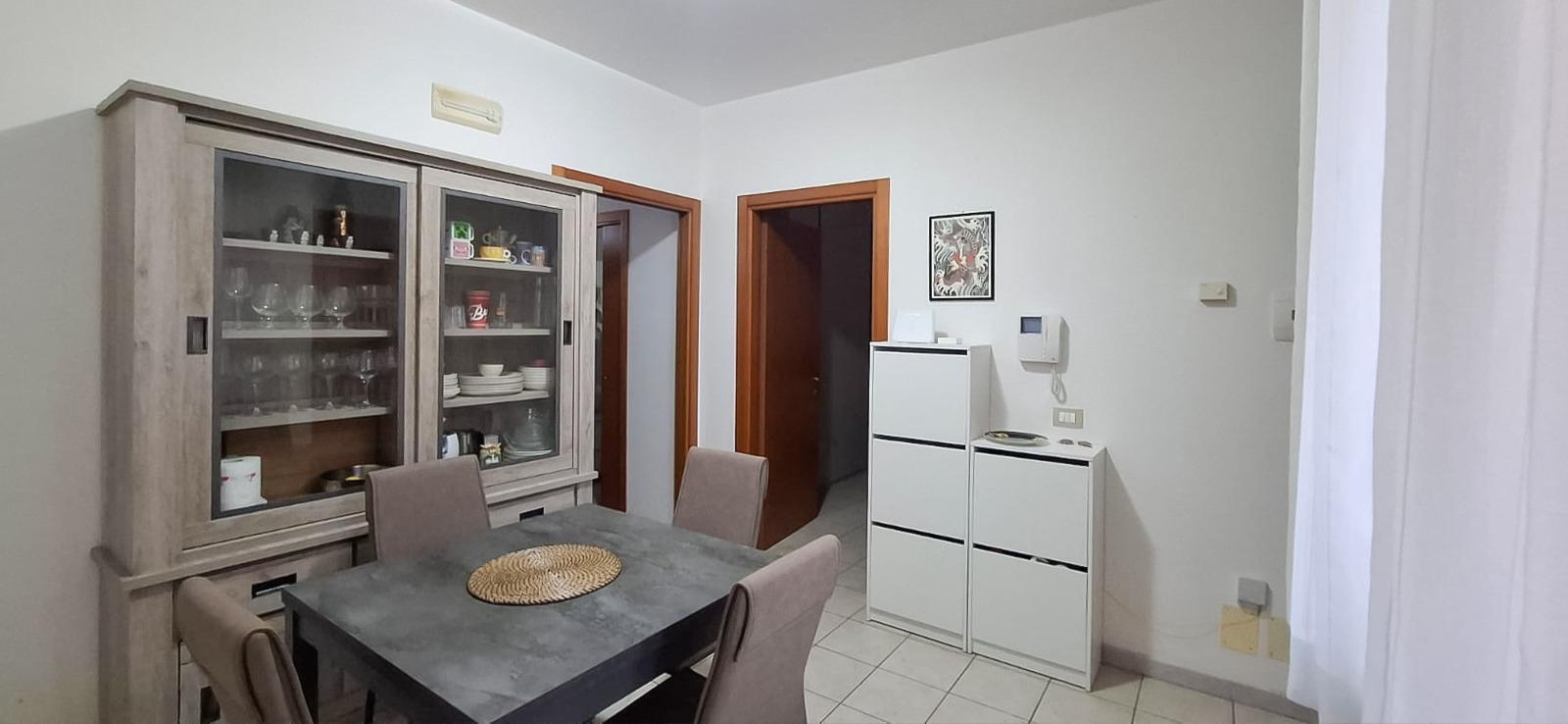 Trilocale con terrazzo in via resistenza partigiana, Modica