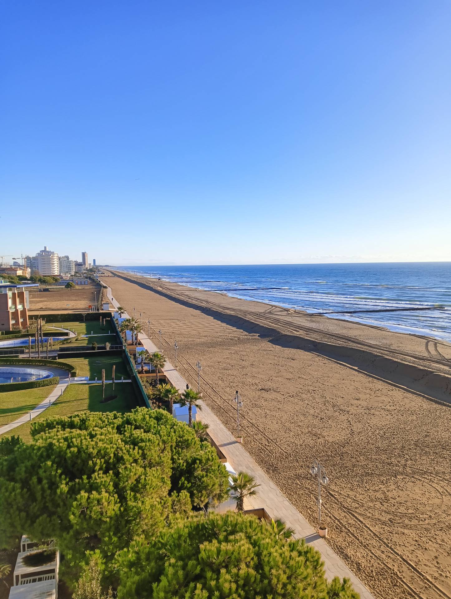 Locale commerciale in vendita a Jesolo, Lido di Jesolo